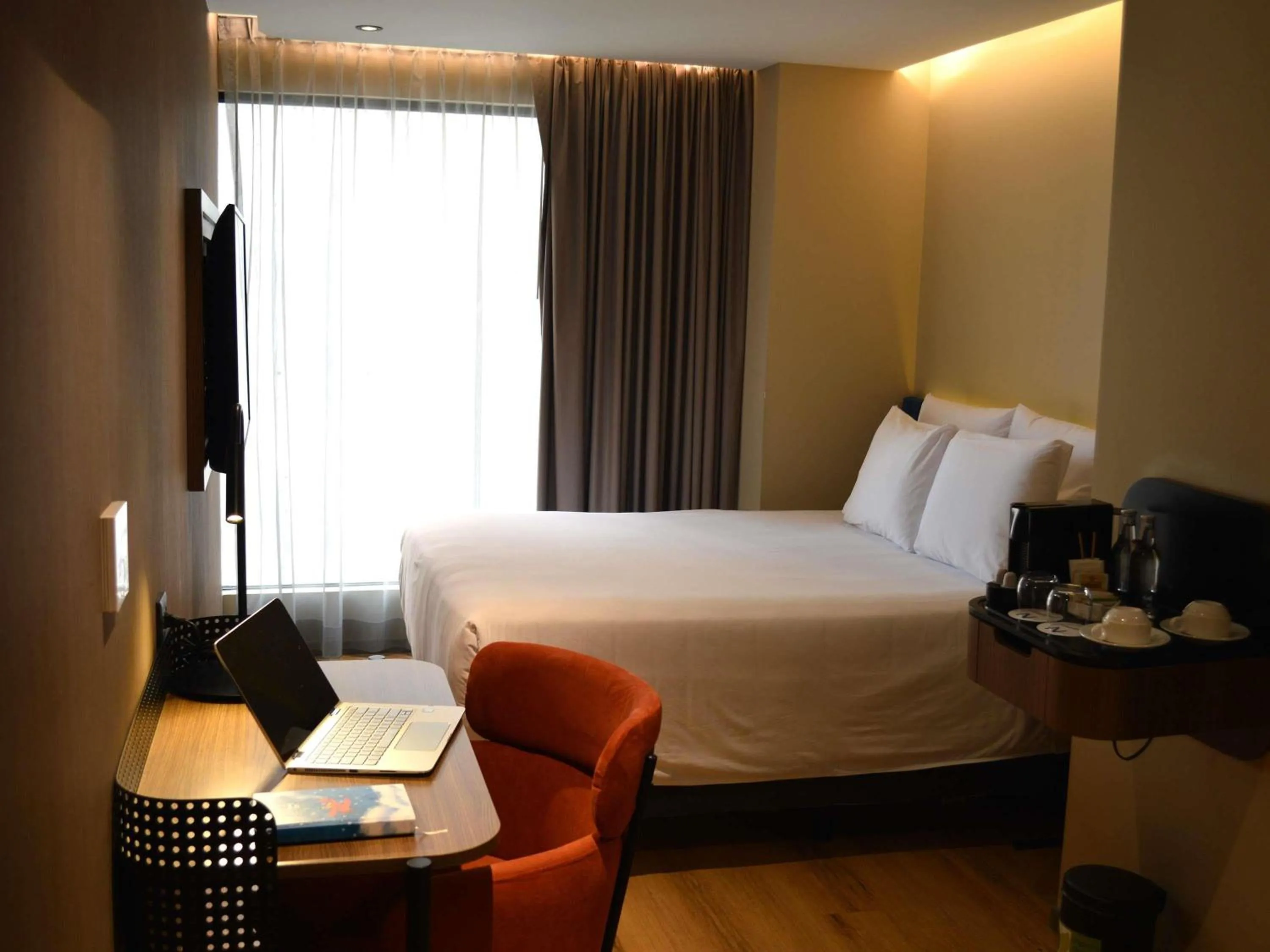 Bedroom, Bed in Novotel México City Centro Histórico