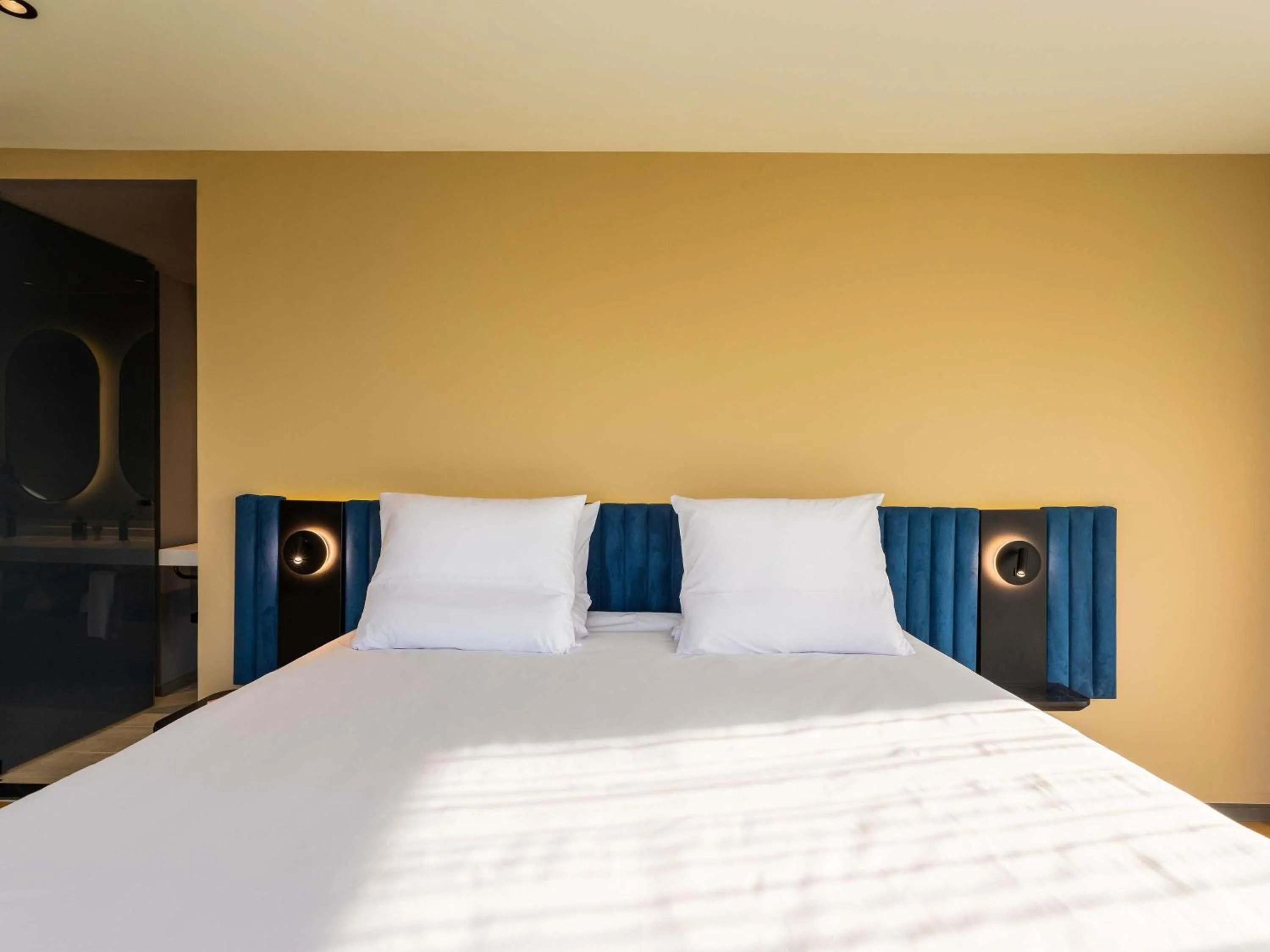 Other, Bed in Novotel México City Centro Histórico