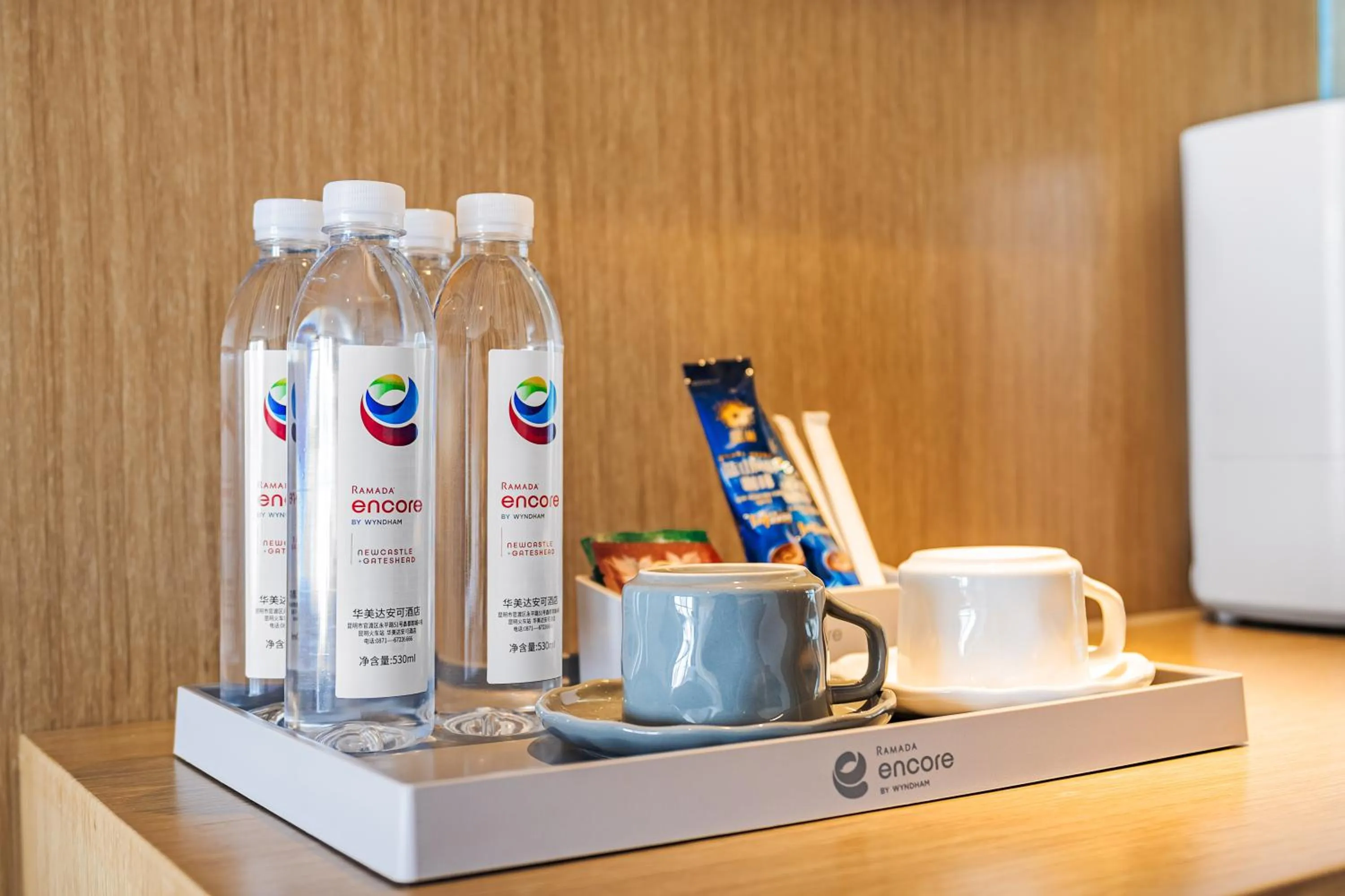 Coffee/tea facilities in Ramada Encore by Wyndham Kunming Guandu