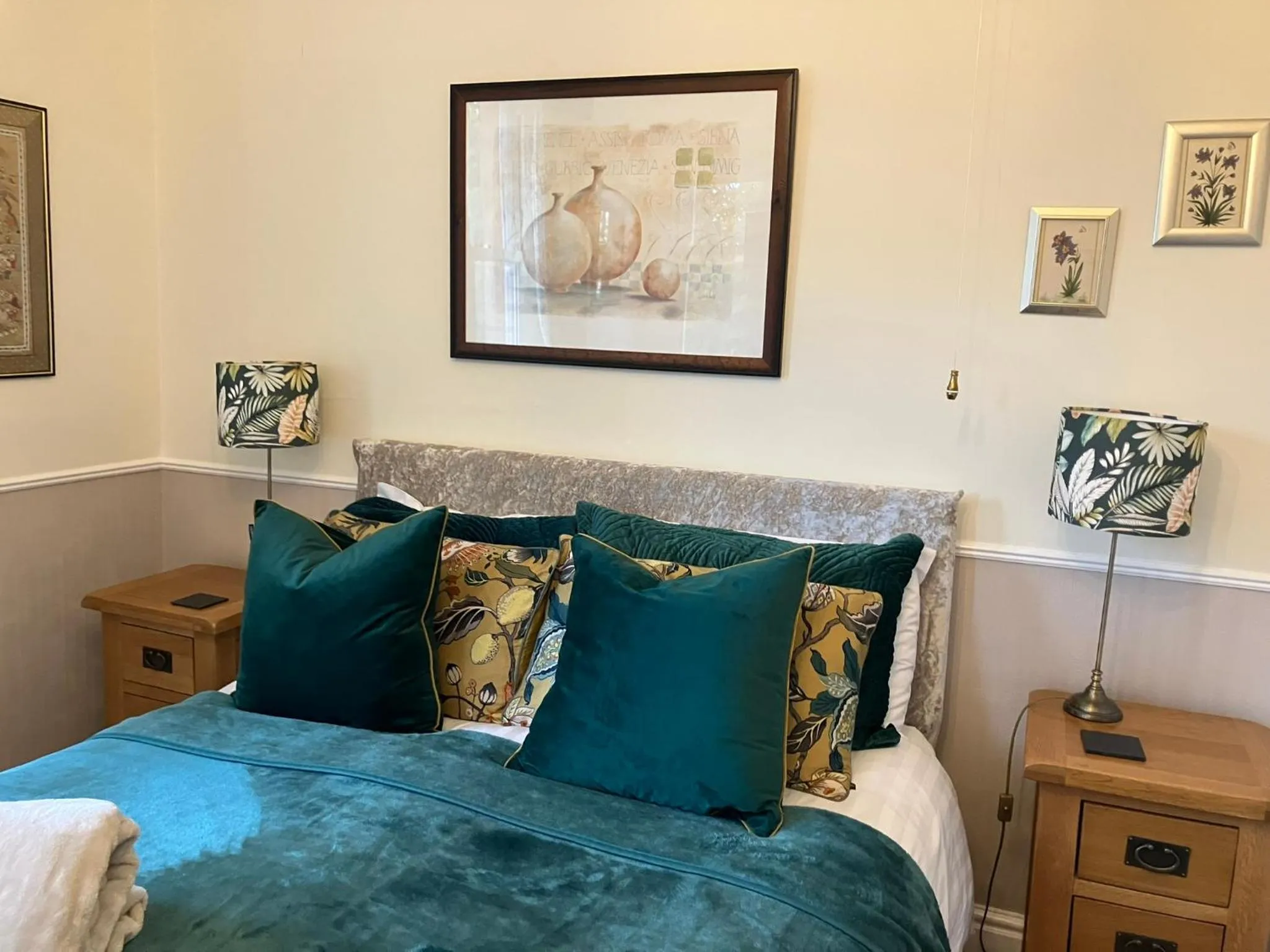 Bed in Maple Bank Country Guest House