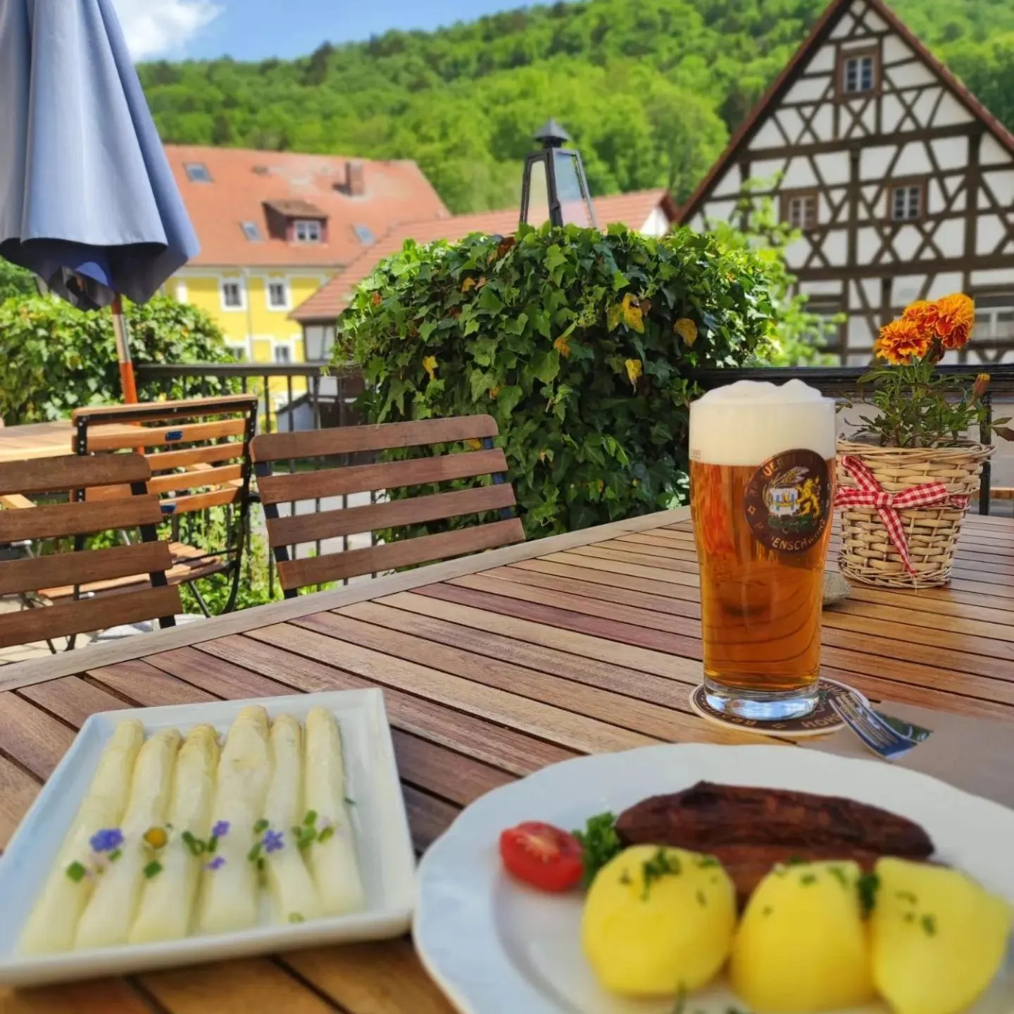 Restaurant/places to eat in Gasthof Hotel zur Post