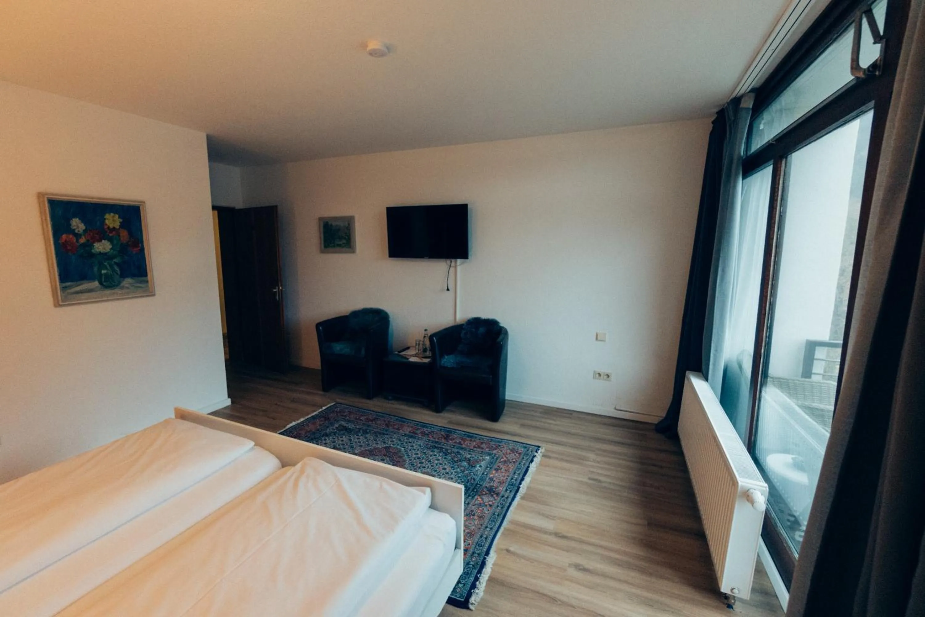 TV and multimedia, Bed in Gasthof Hotel zur Post