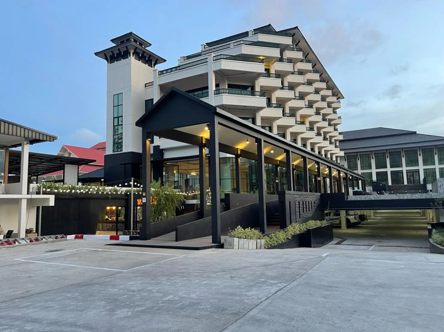 Property building in Solis Beach Hotel Rajamangala