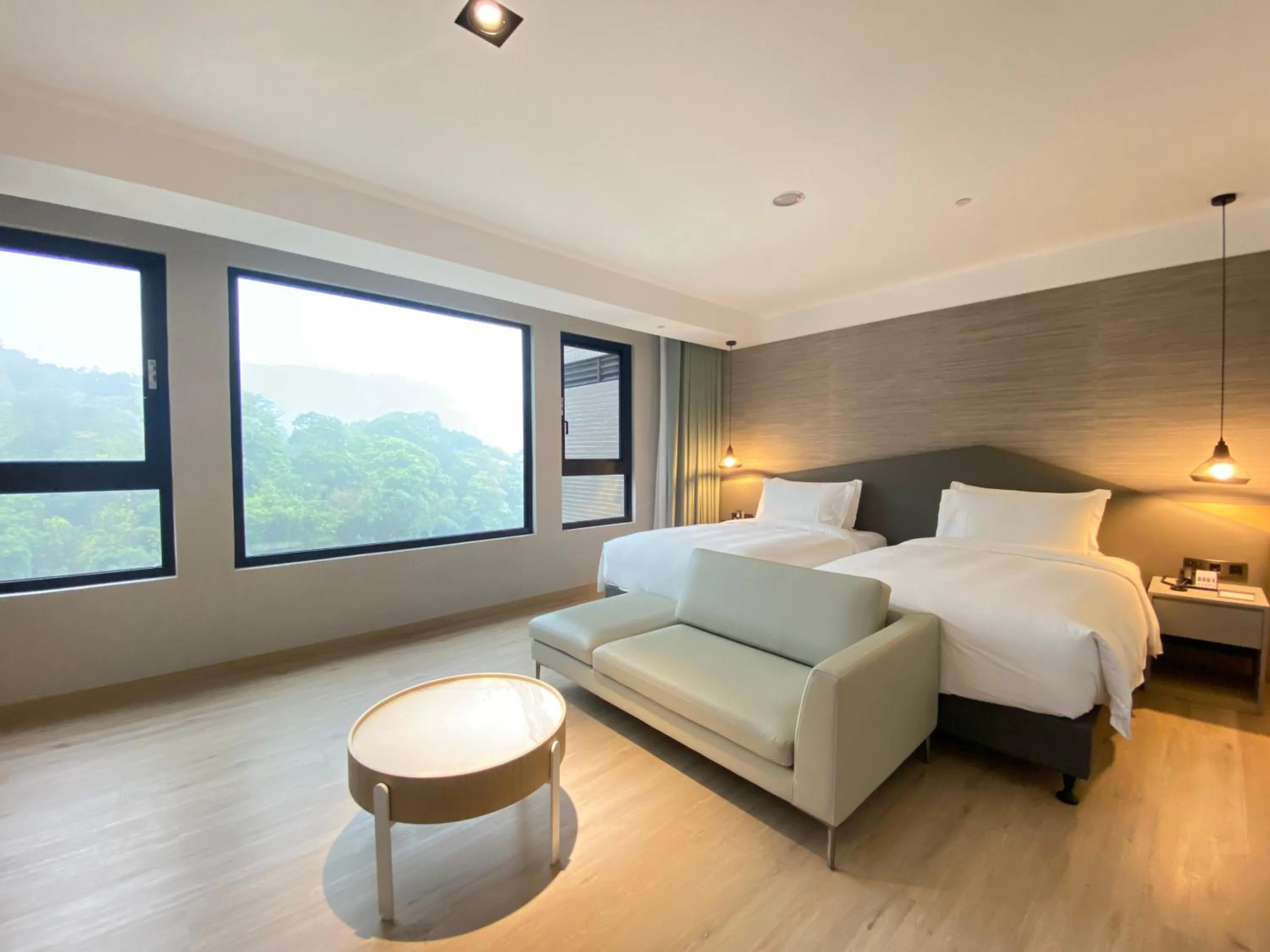 Photo of the whole room, Bed in Wyndham Sun Moon Lake