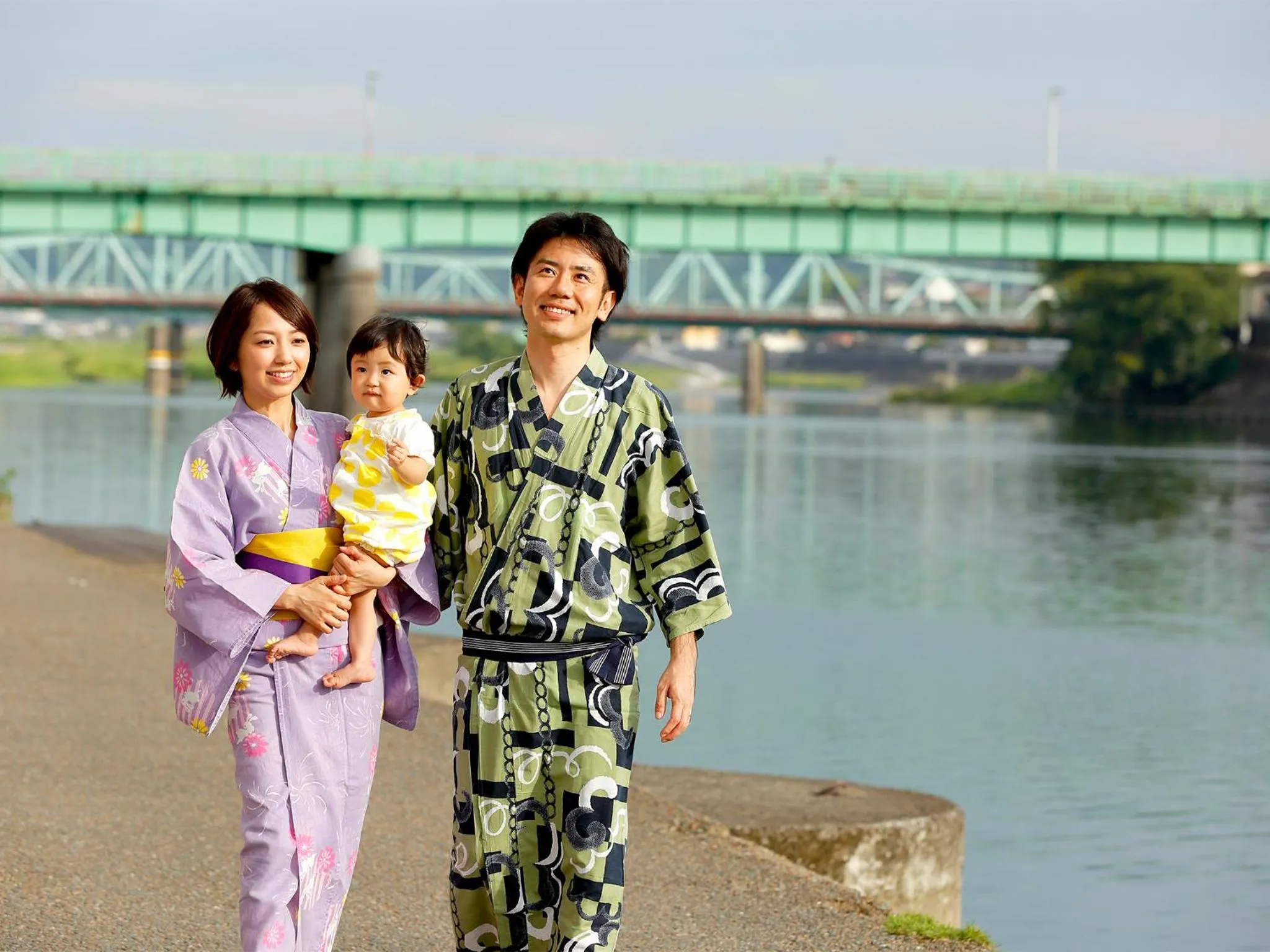 Family in Mikuma Hotel