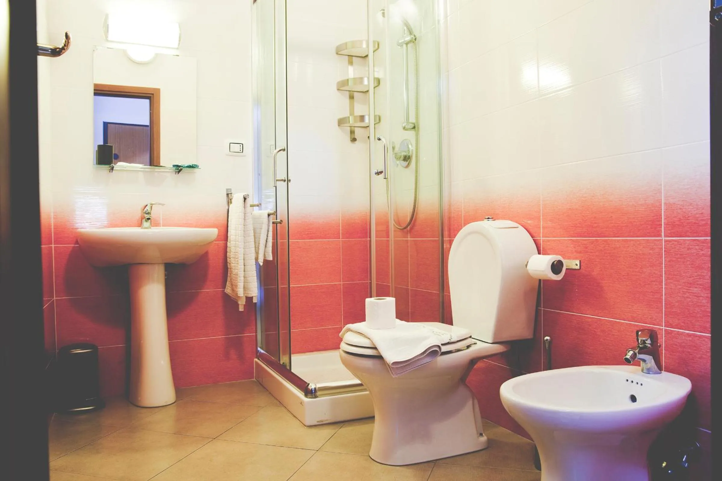 Shower in La Scivola Rooms