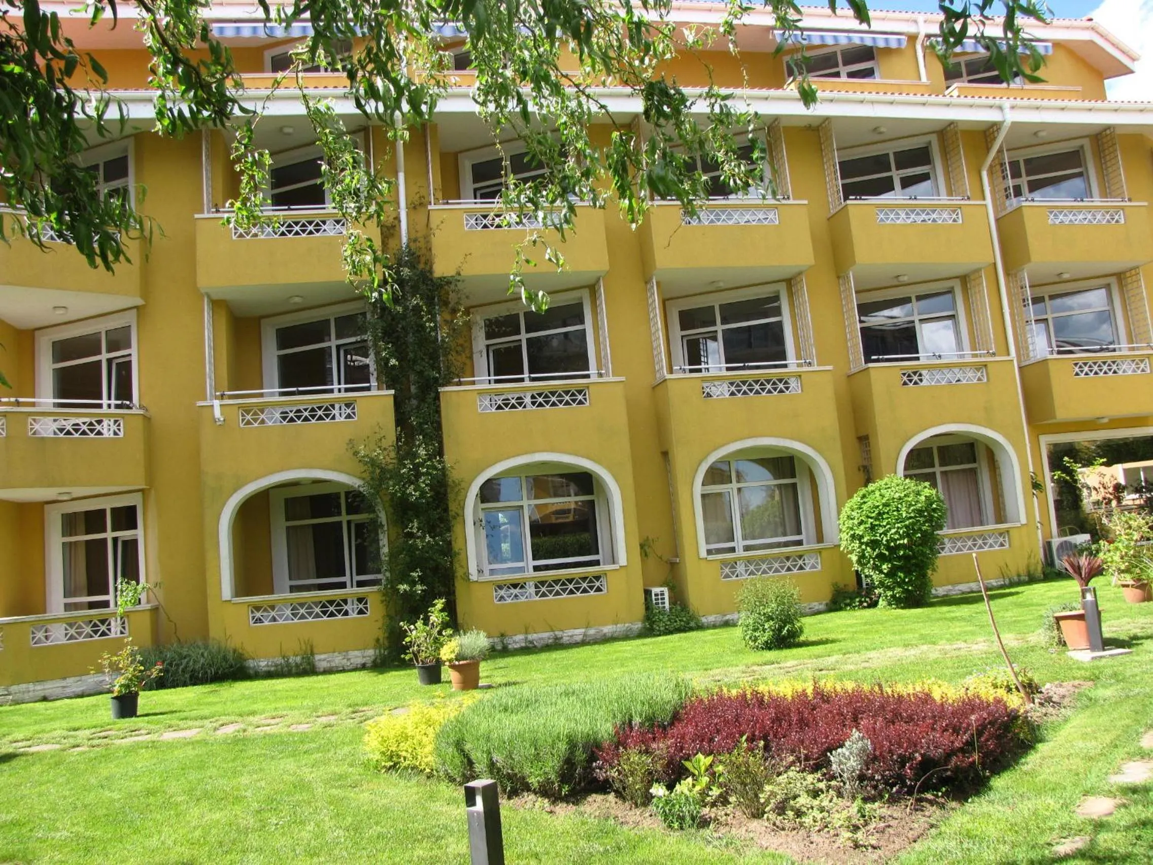 Facade/entrance in Blue Orange Beach Resort