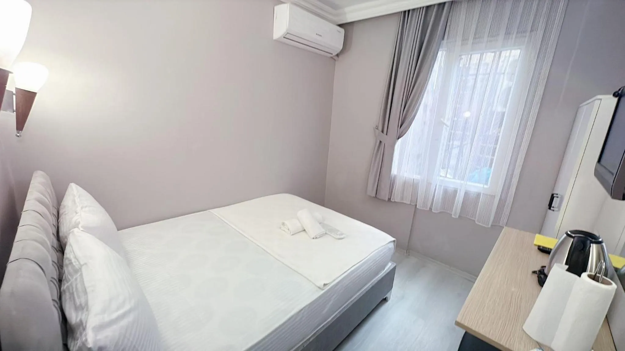 Bed in Taksim Centre Hotel