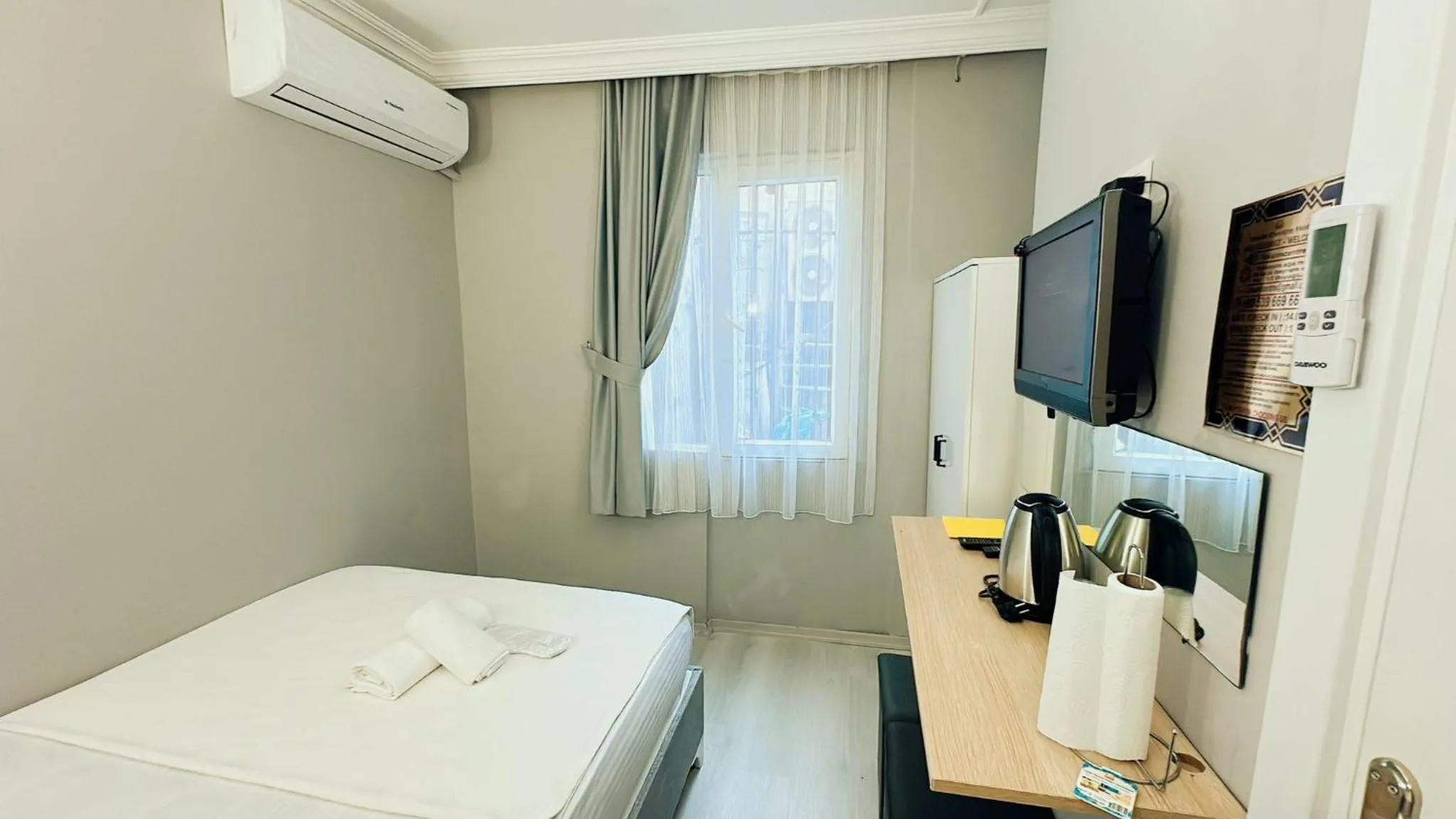 Bed in Taksim Centre Hotel