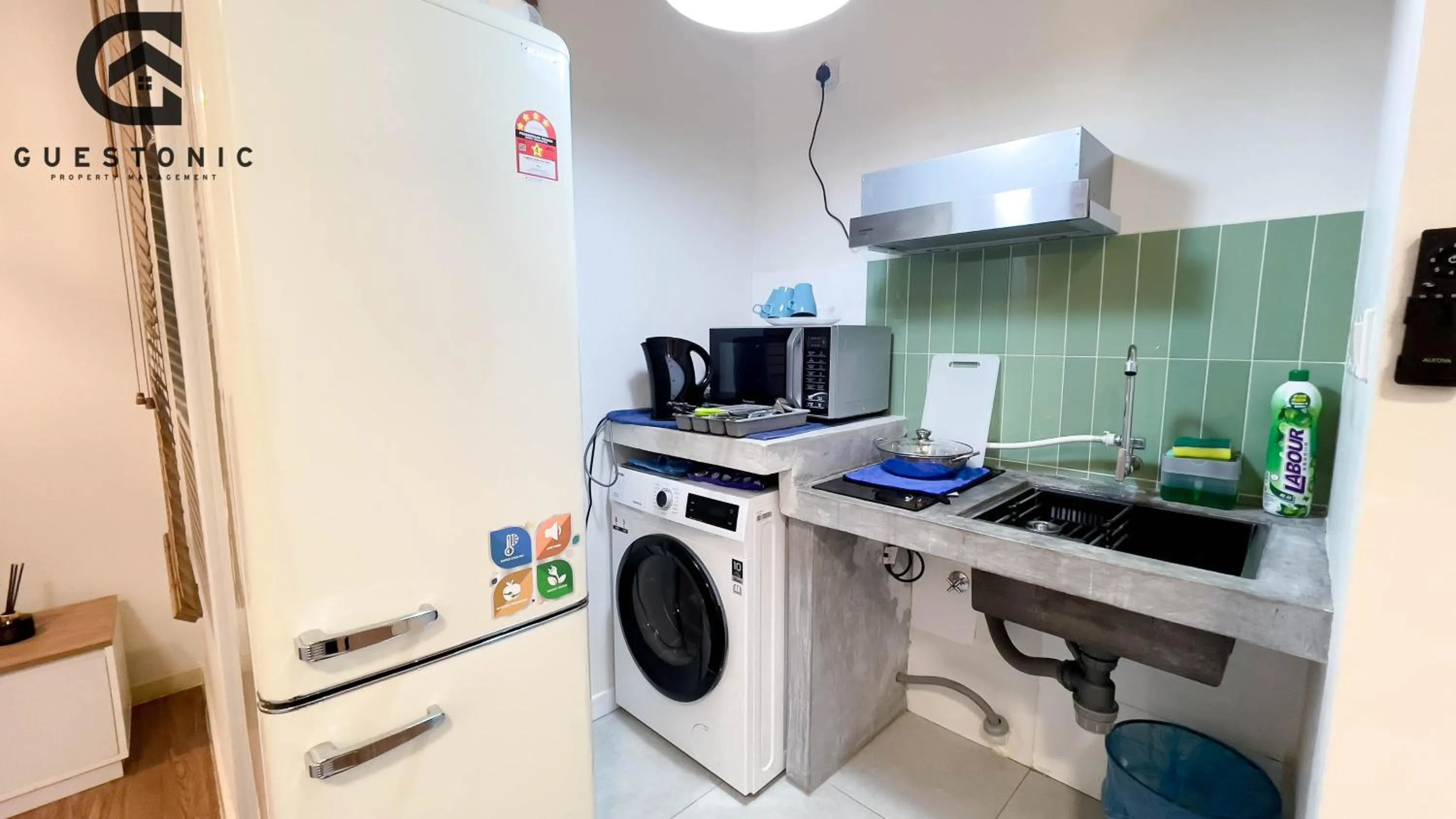 NeuSuite Cozy Studio by GUESTONIC