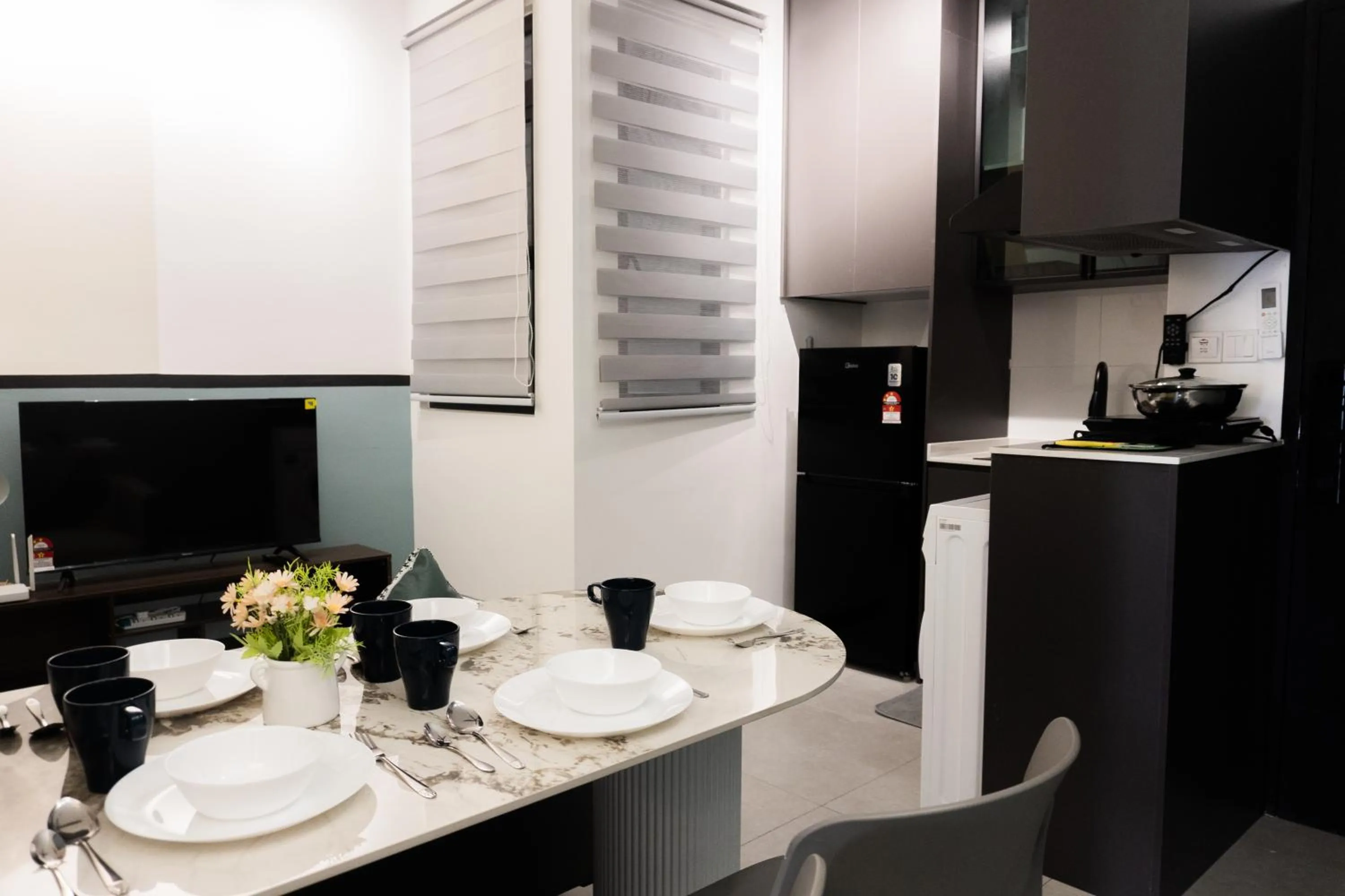 NeuSuite Cozy Studio by GUESTONIC