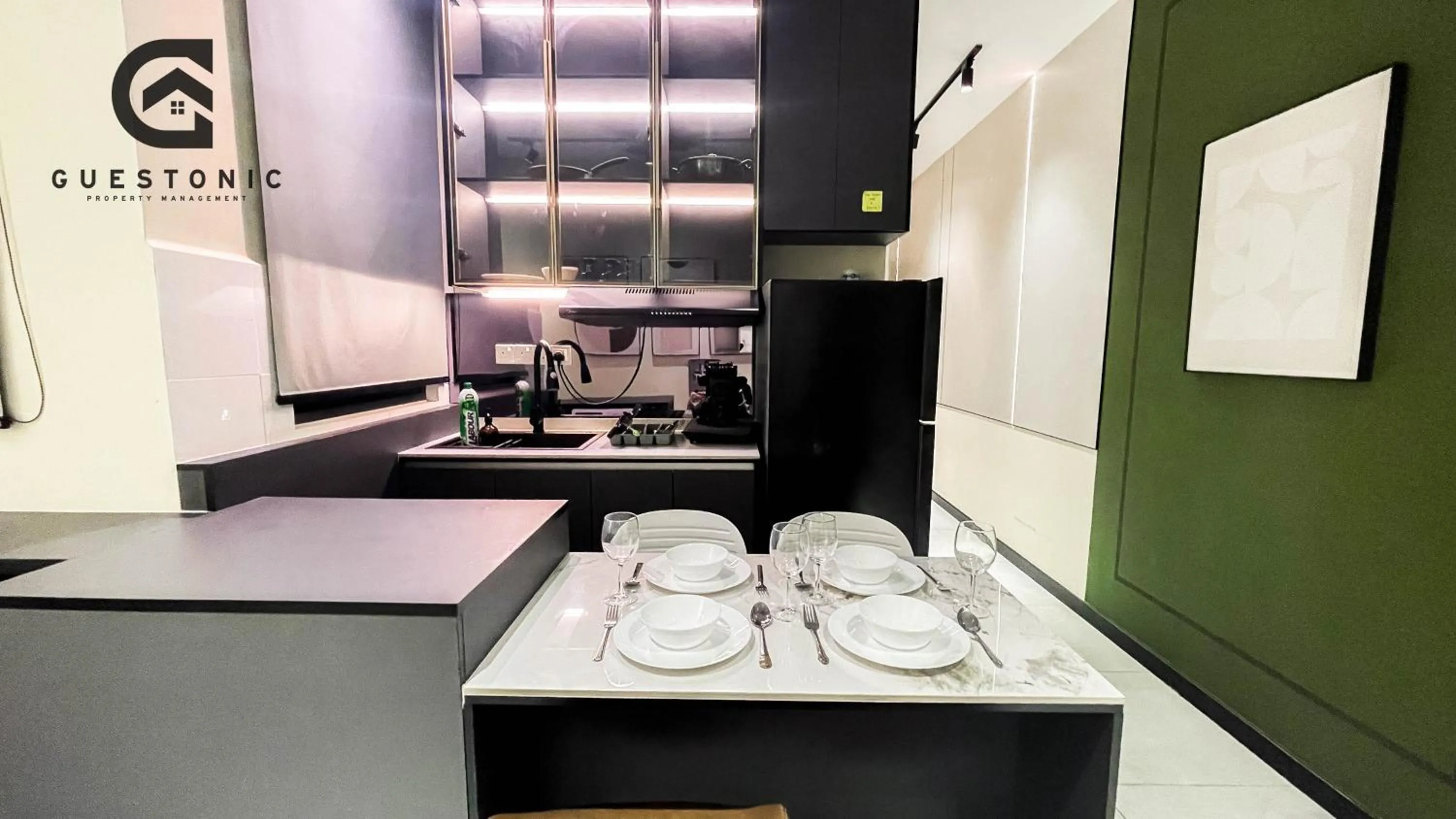 NeuSuite Cozy Studio by GUESTONIC