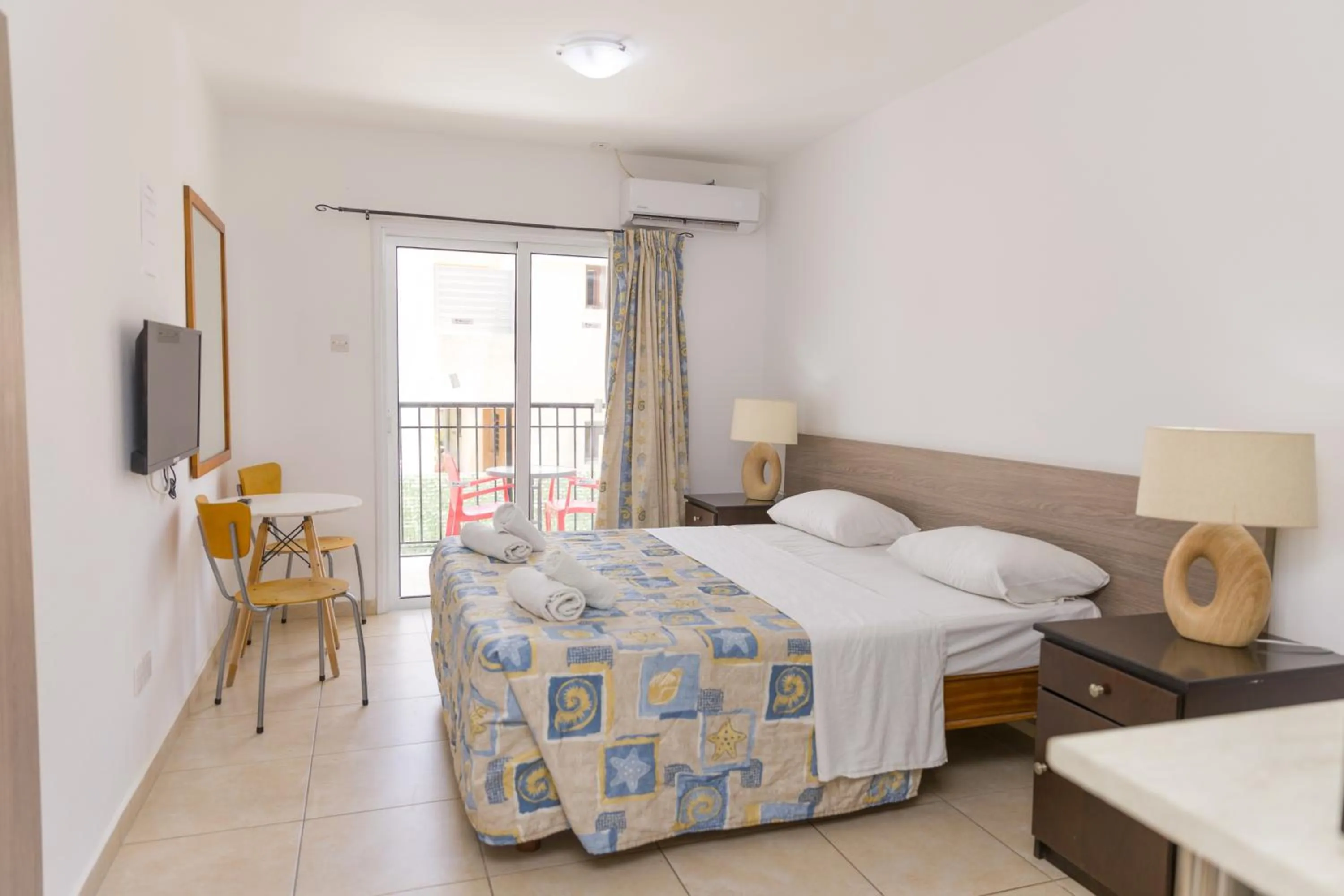 Photo of the whole room, Bed in Alecos Hotel Apartments