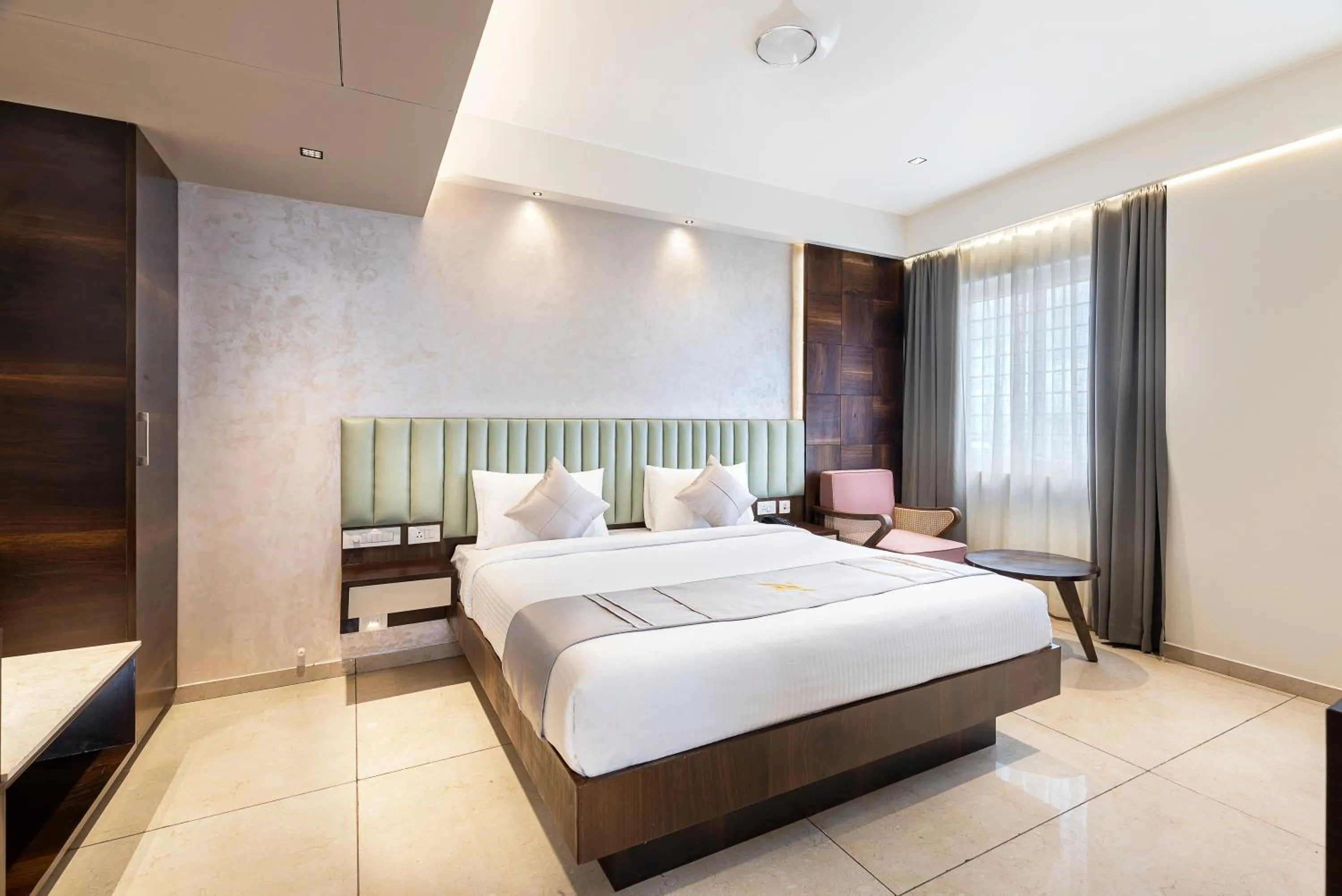 Bed in Narthaki Boutique Hotel