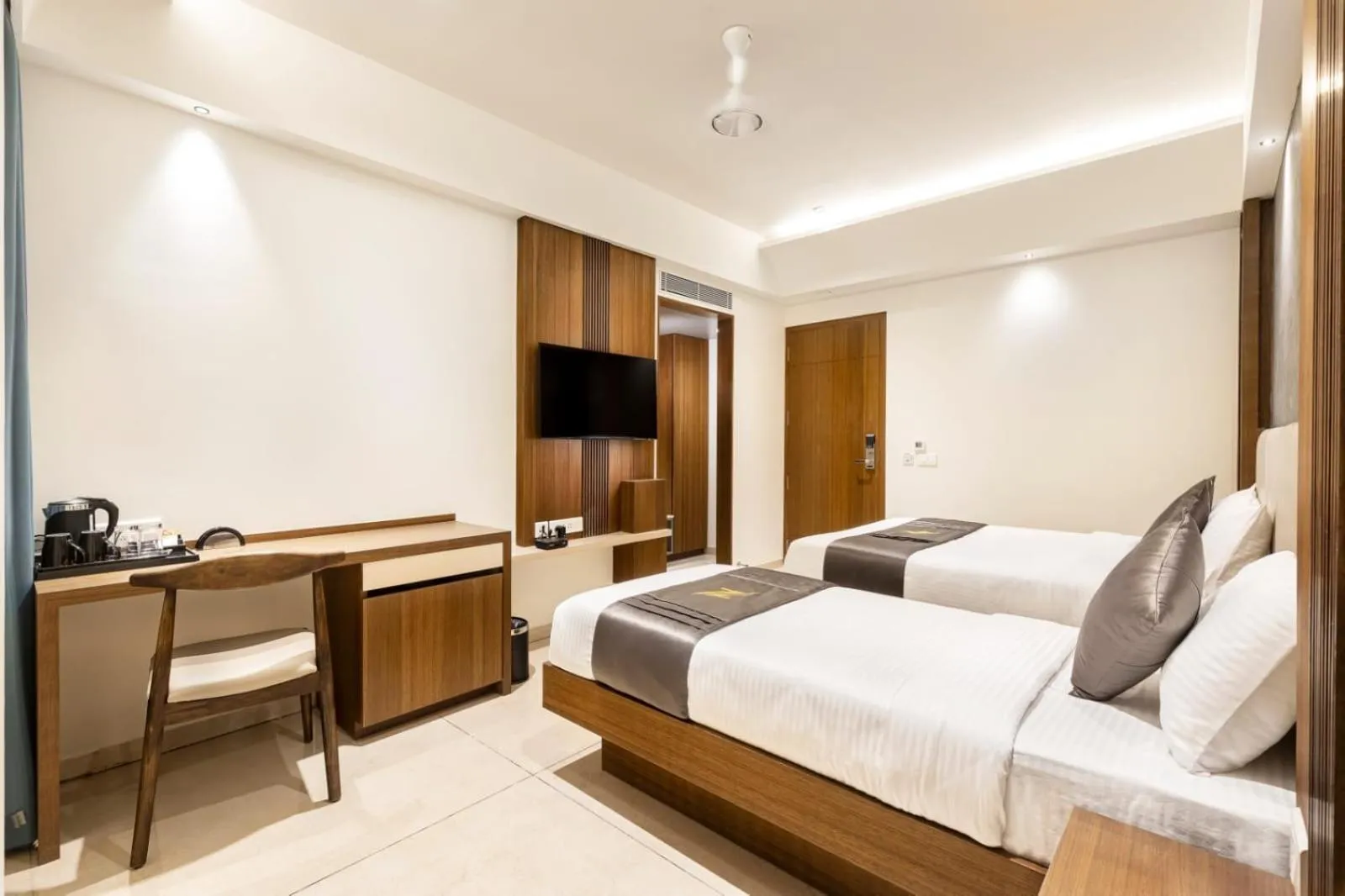 Bed in Narthaki Boutique Hotel