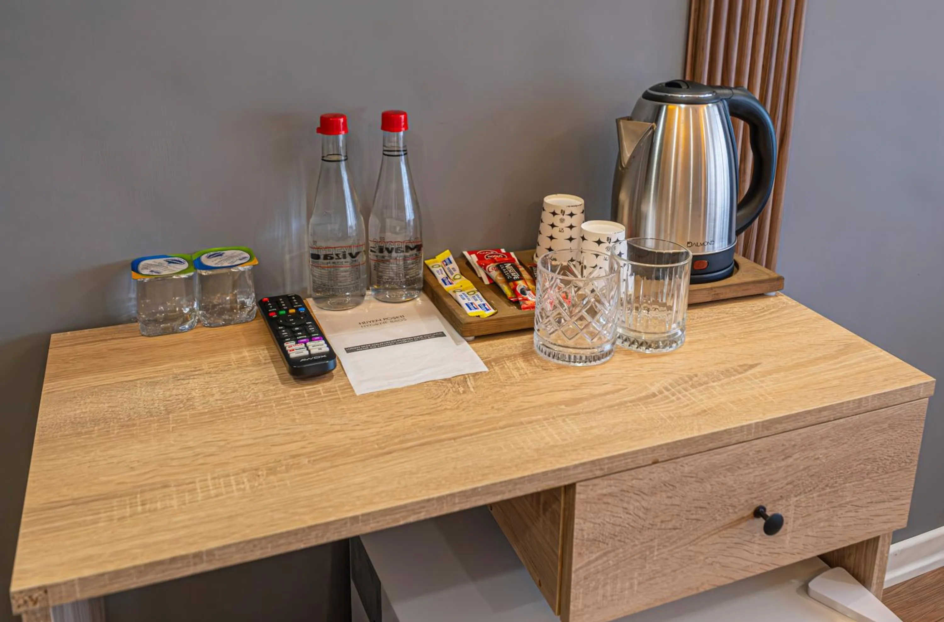 Coffee/tea facilities in Viv City Hotel