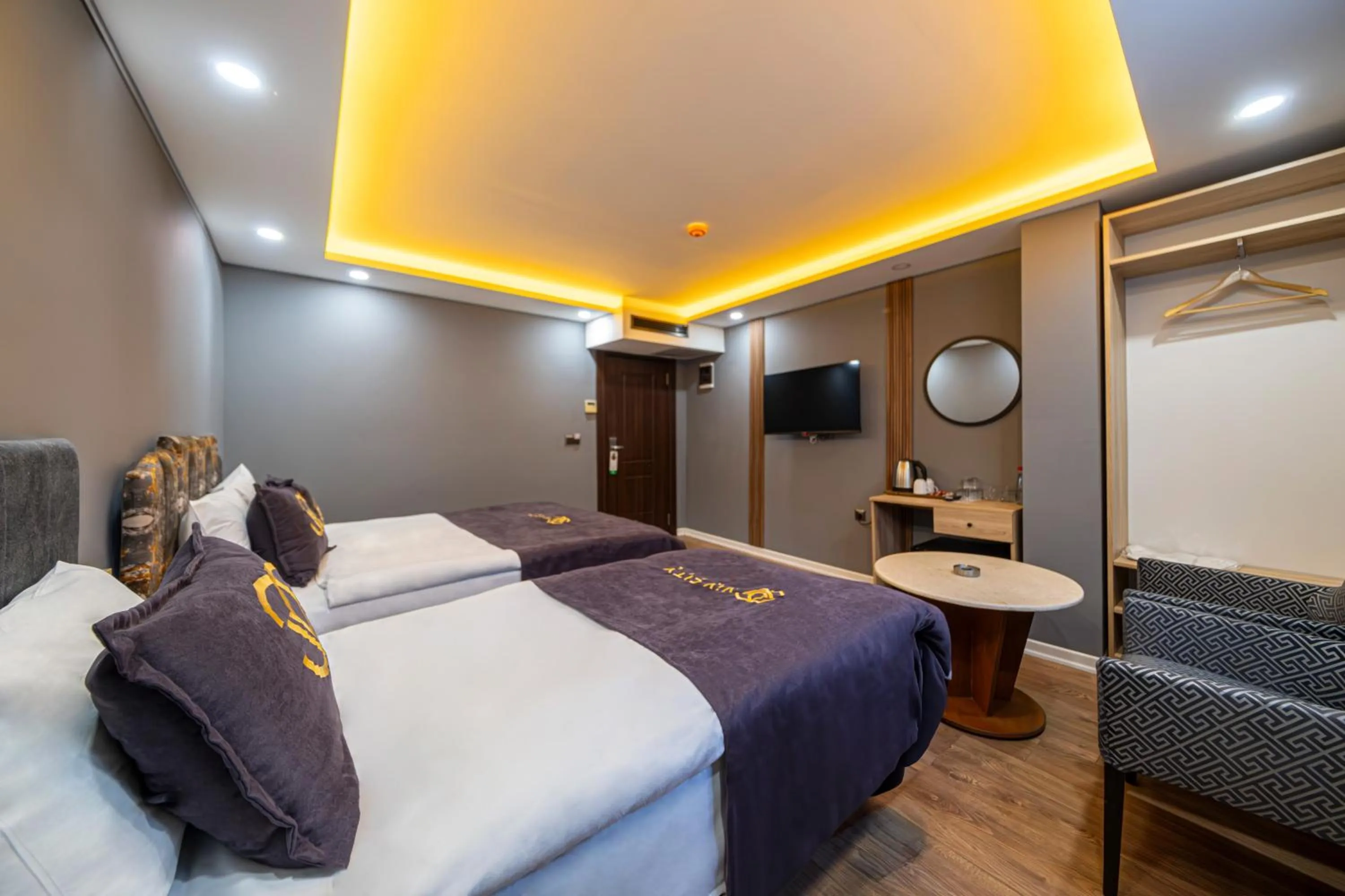 Photo of the whole room, Bed in Viv City Hotel