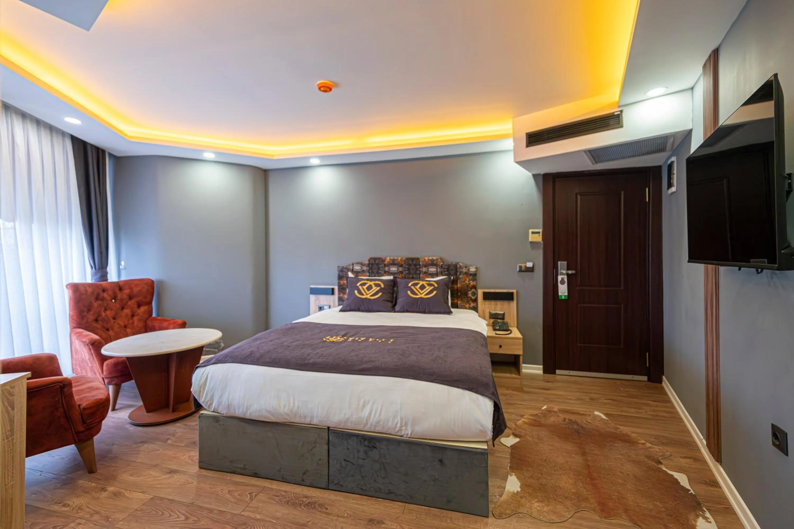 Photo of the whole room, Bed in Viv City Hotel