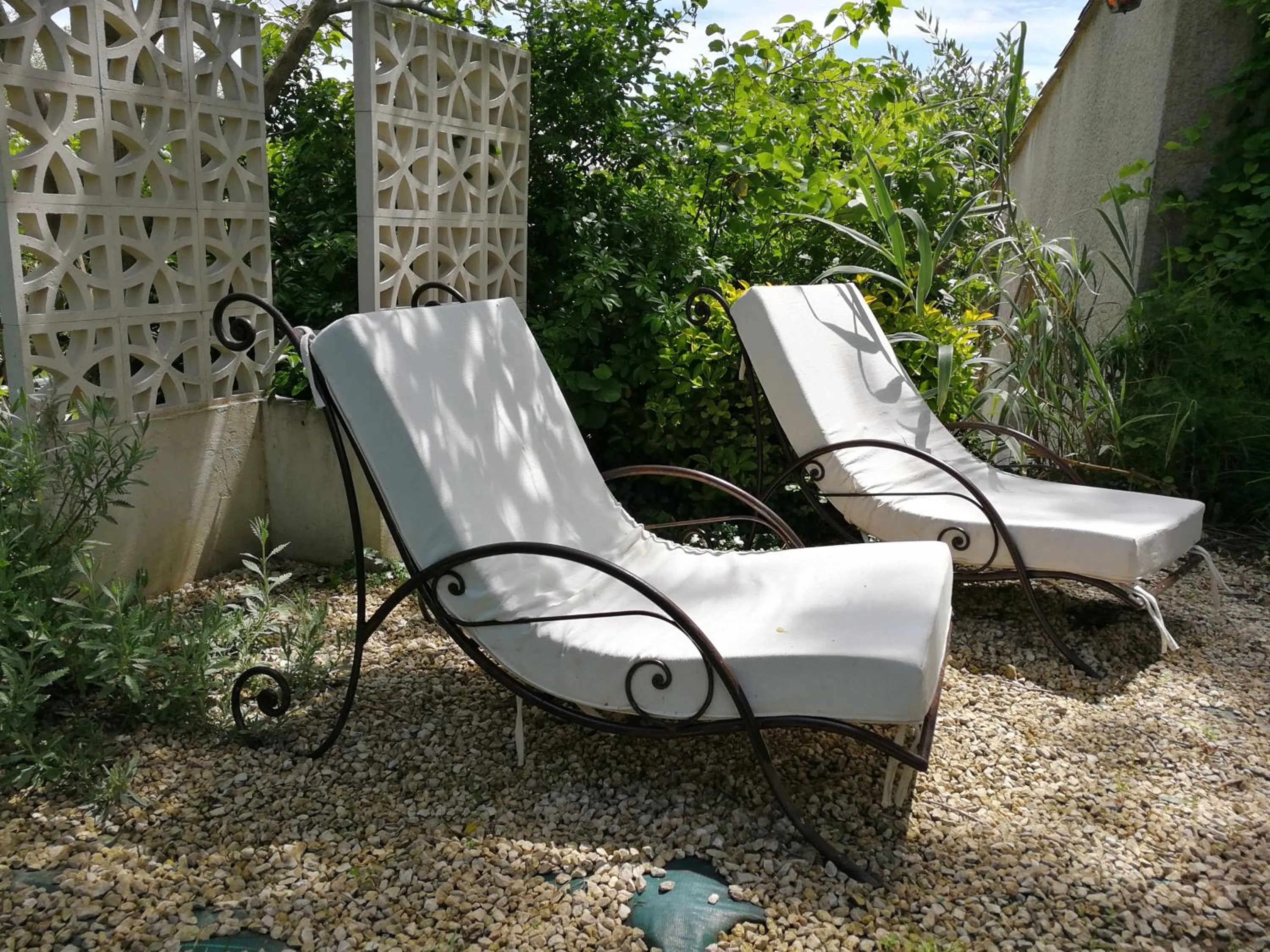 Patio in La Bastide des Mûriers