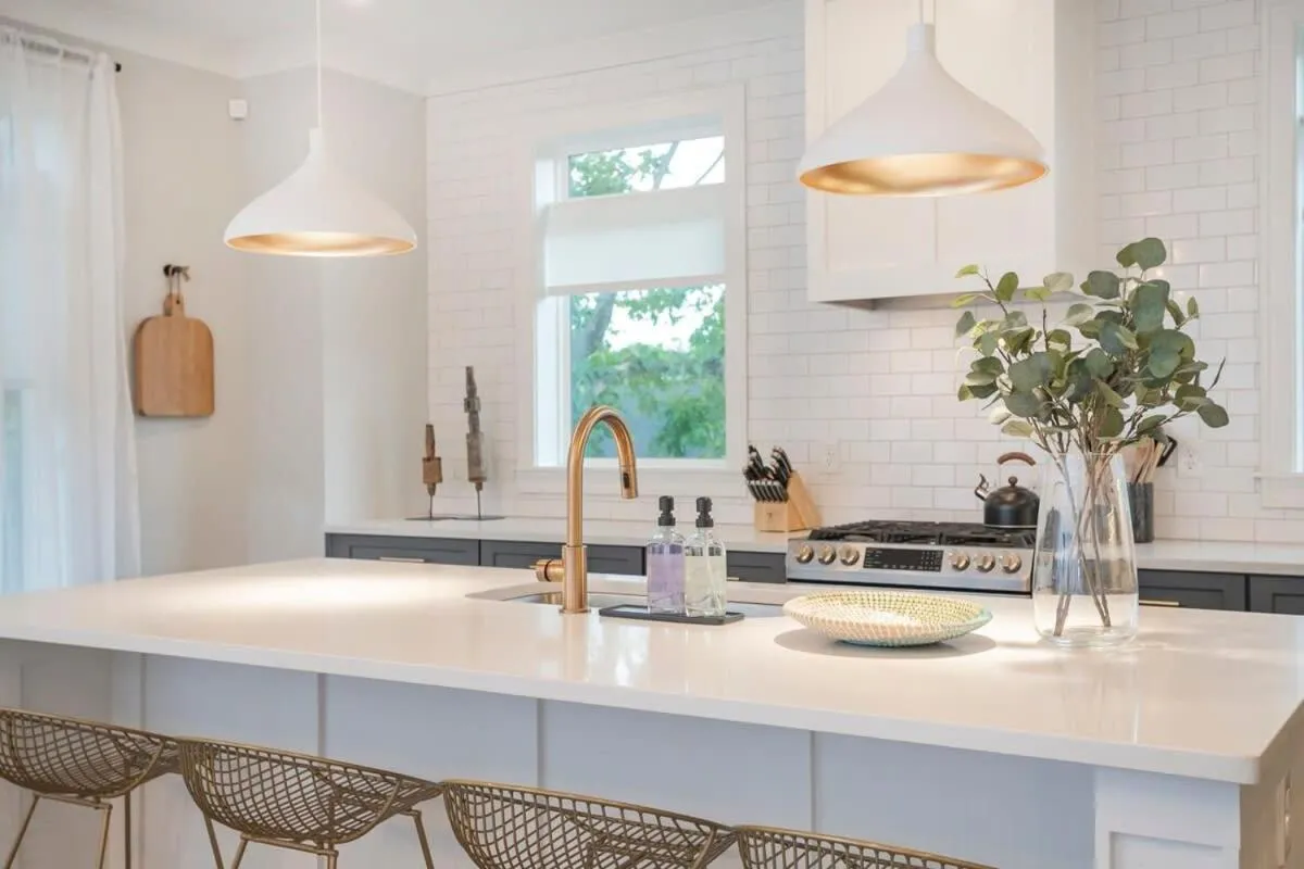 3 King Beds in Hip East Nash Home 1 Mile to DWNTN