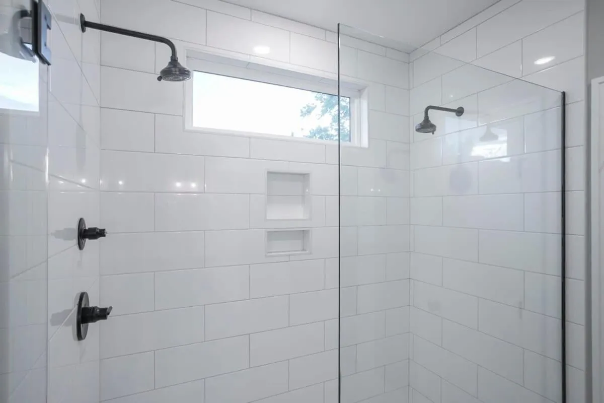 3 King Beds in Hip East Nash Home 1 Mile to DWNTN