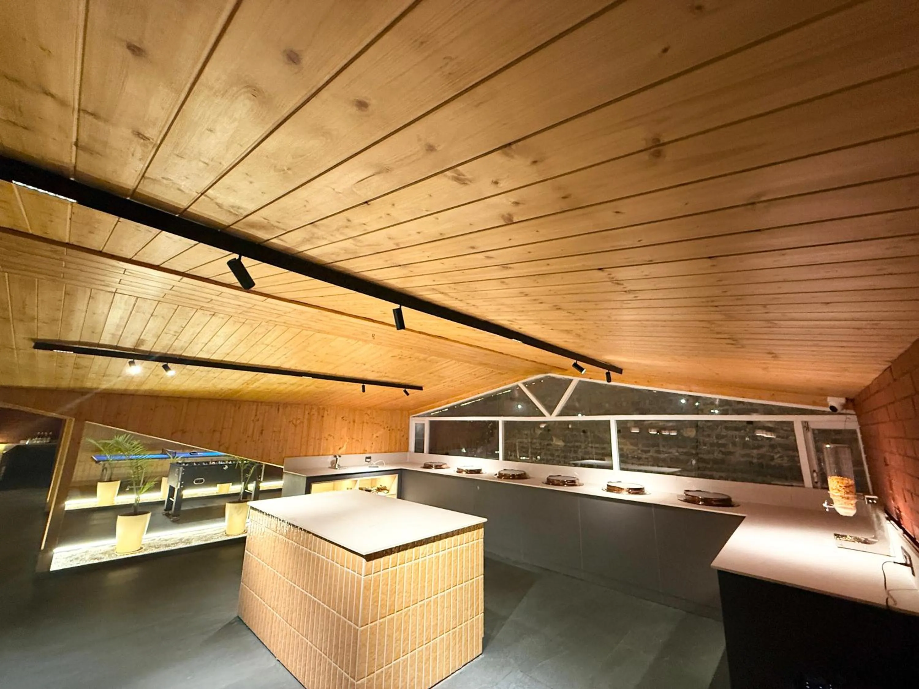 Restaurant/places to eat in ARNISA Kasauli - A Boutique Hotel