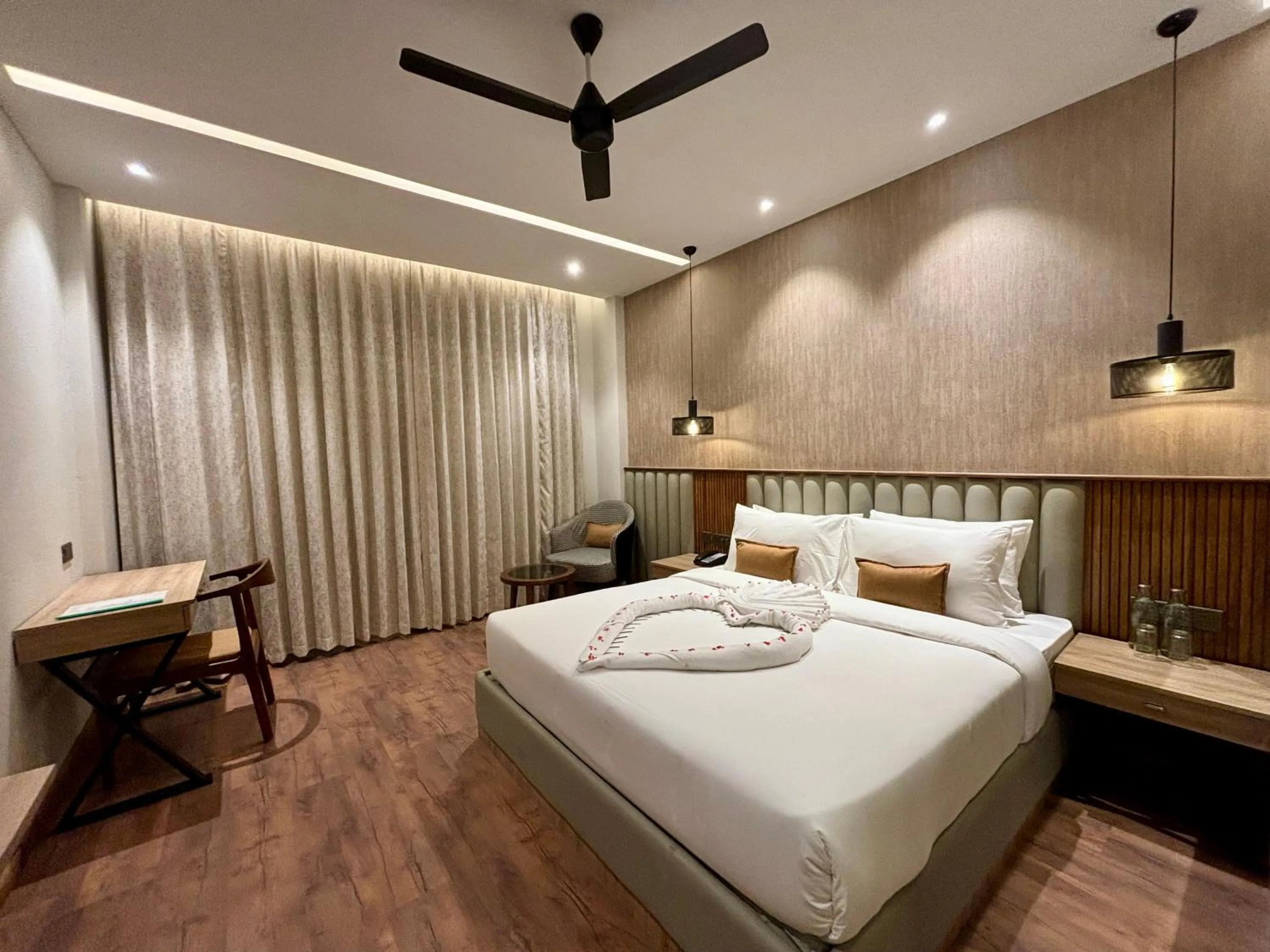 Bedroom, Bed in ARNISA Kasauli - A Boutique Hotel