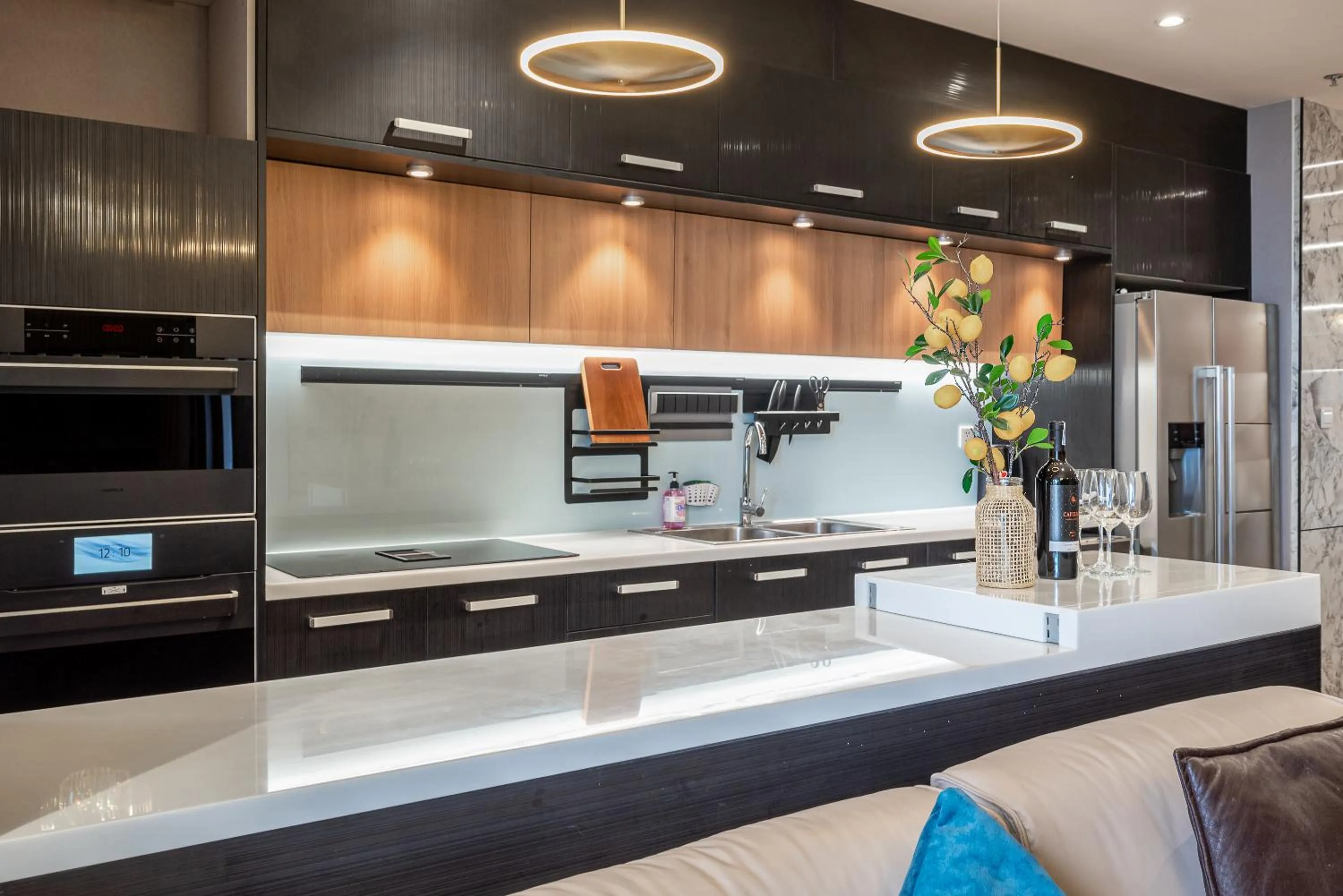 Kitchen or kitchenette in CeLaVie Serviced Apartment - The Vinhomes and Landmark