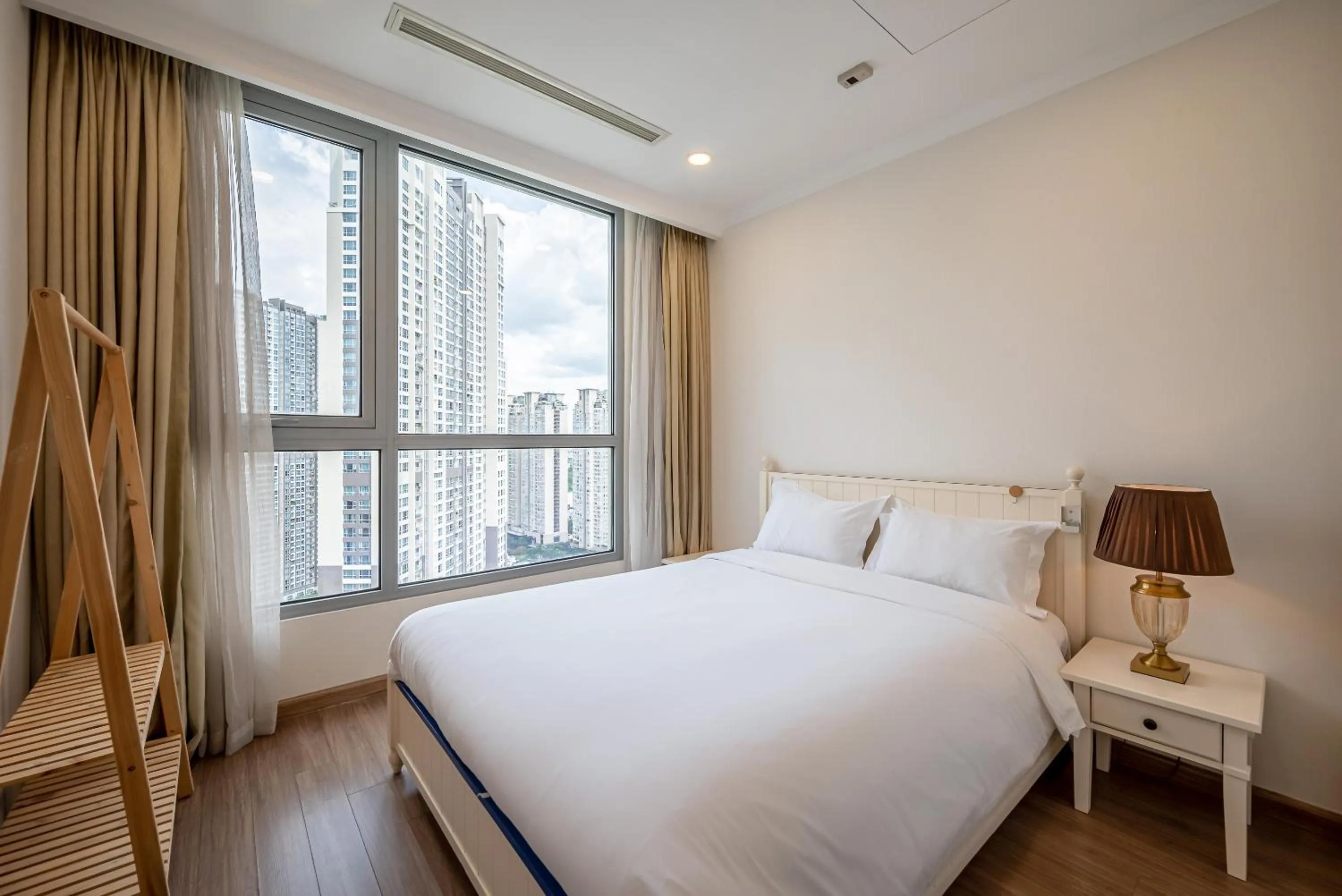 Bed in CeLaVie Serviced Apartment - The Vinhomes and Landmark