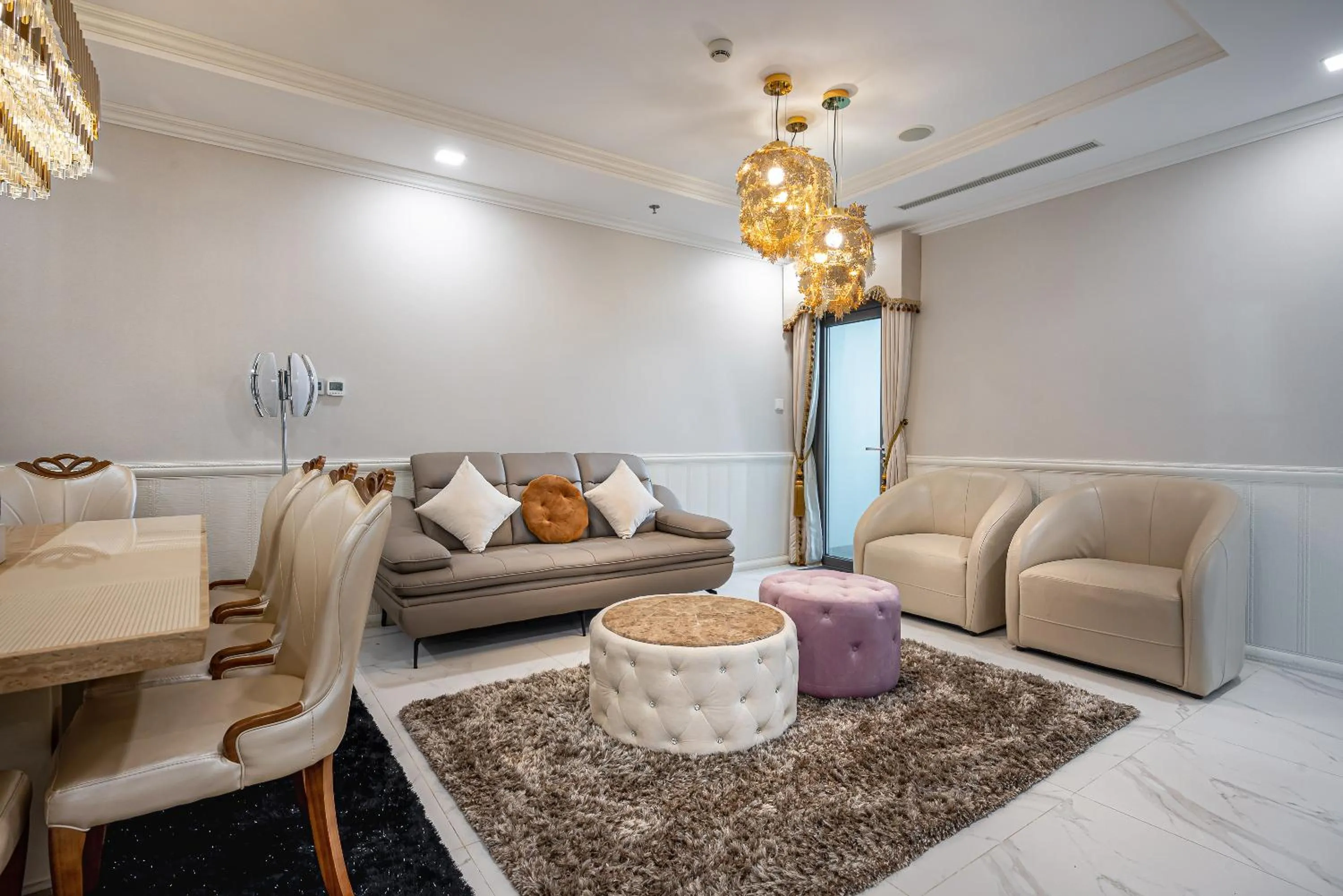 Bed in CeLaVie Serviced Apartment - The Vinhomes and Landmark