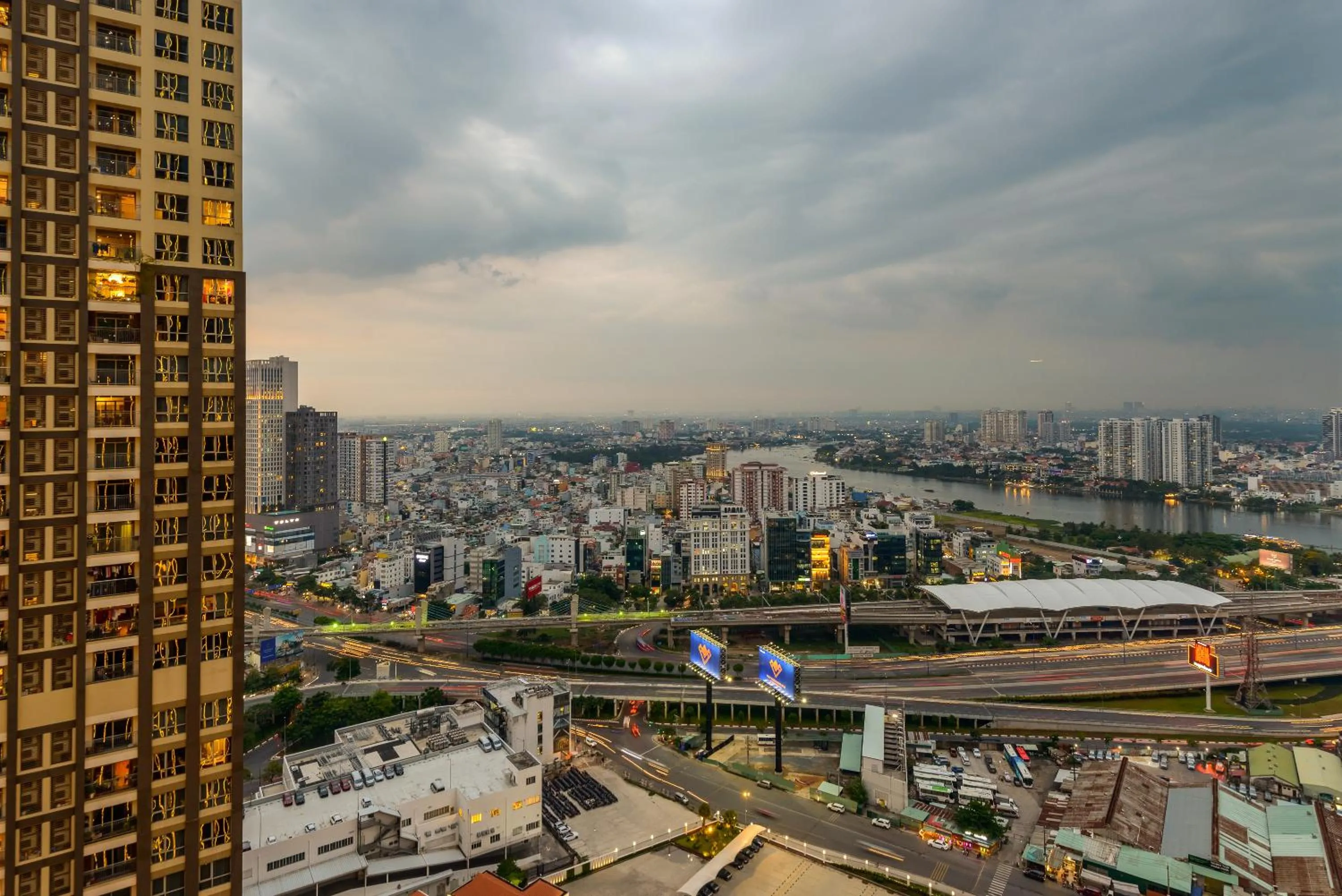 City view in CeLaVie Serviced Apartment - The Vinhomes and Landmark