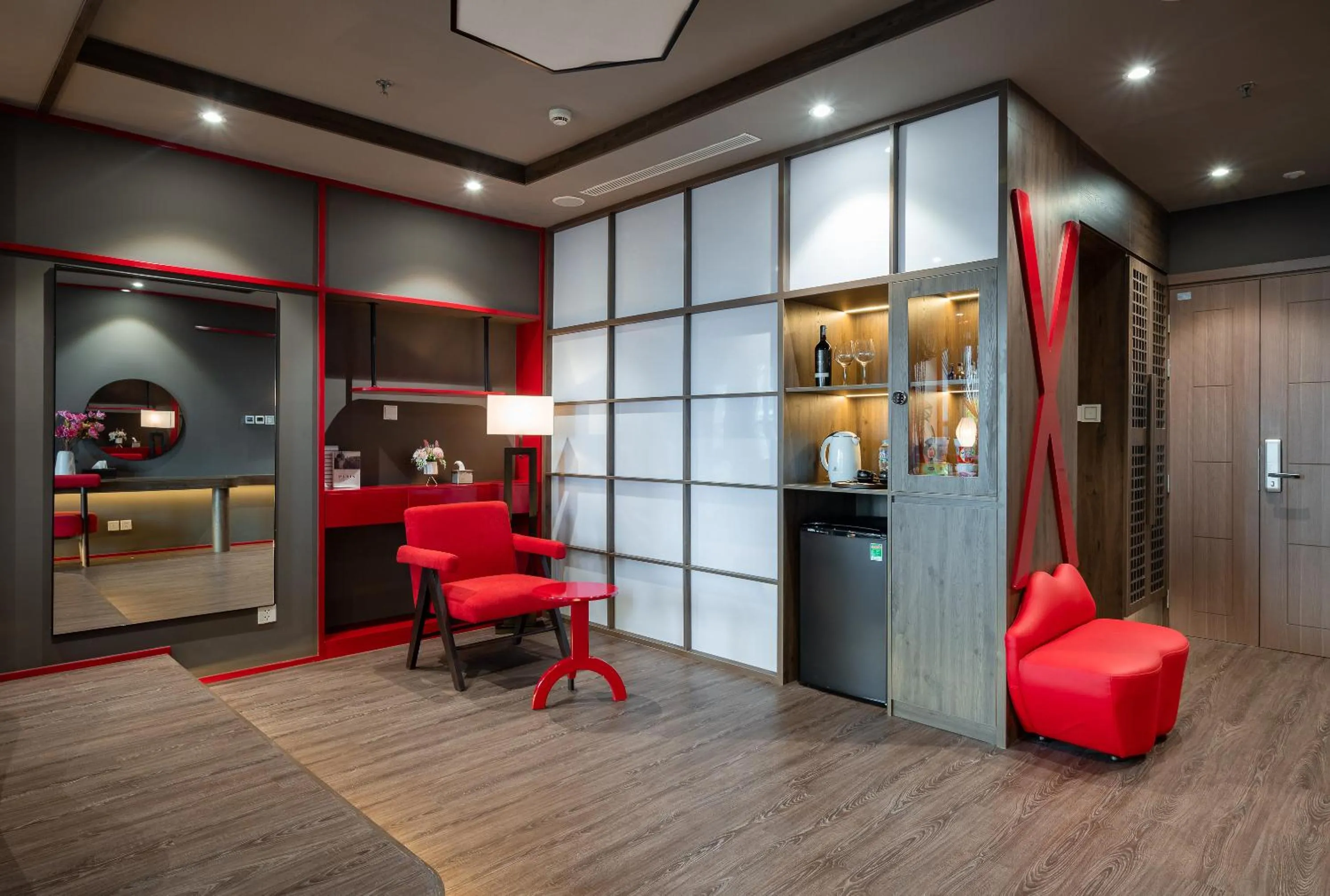 TV and multimedia in CeLaVie Serviced Apartment - The Vinhomes and Landmark