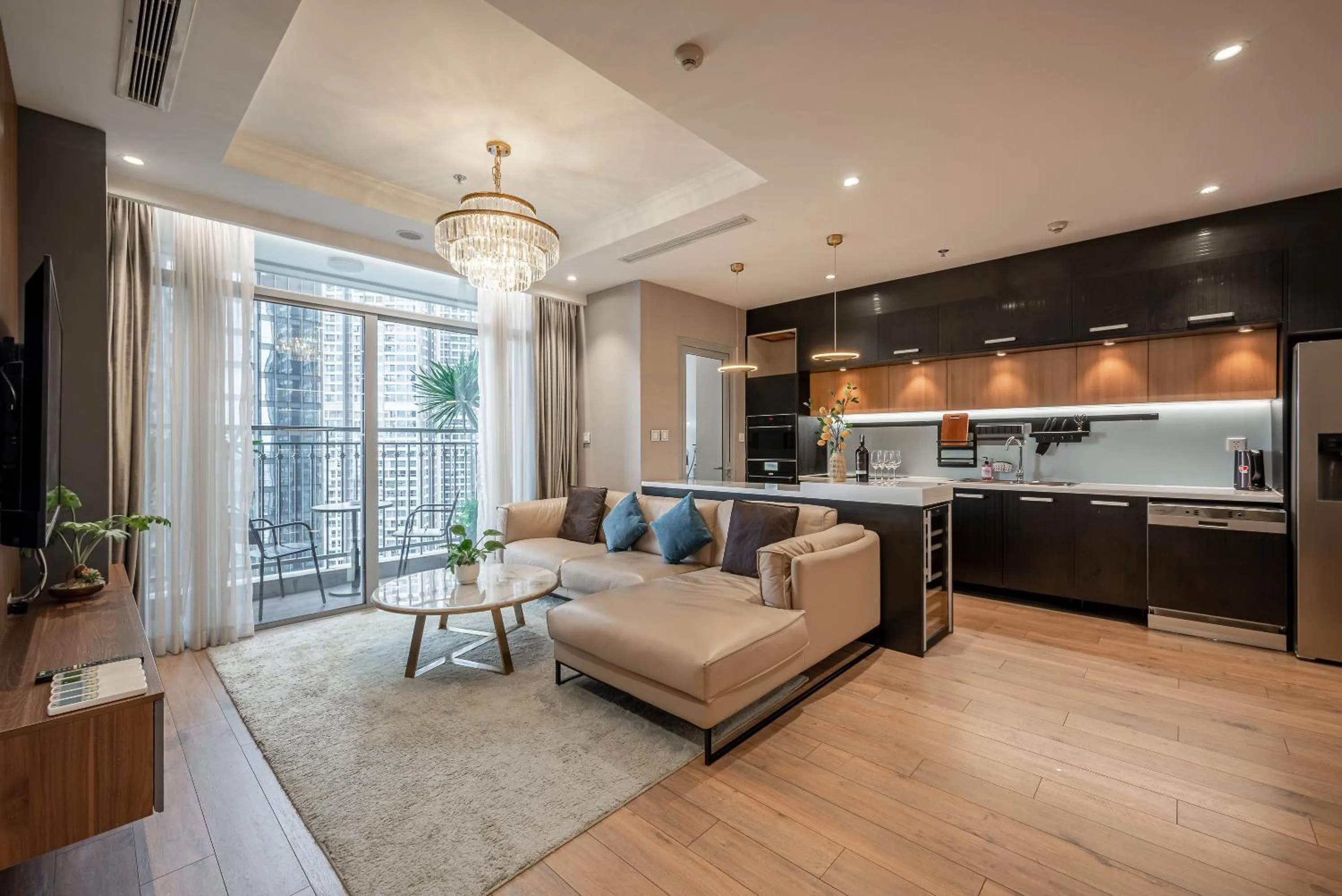 TV and multimedia in CeLaVie Serviced Apartment - The Vinhomes and Landmark