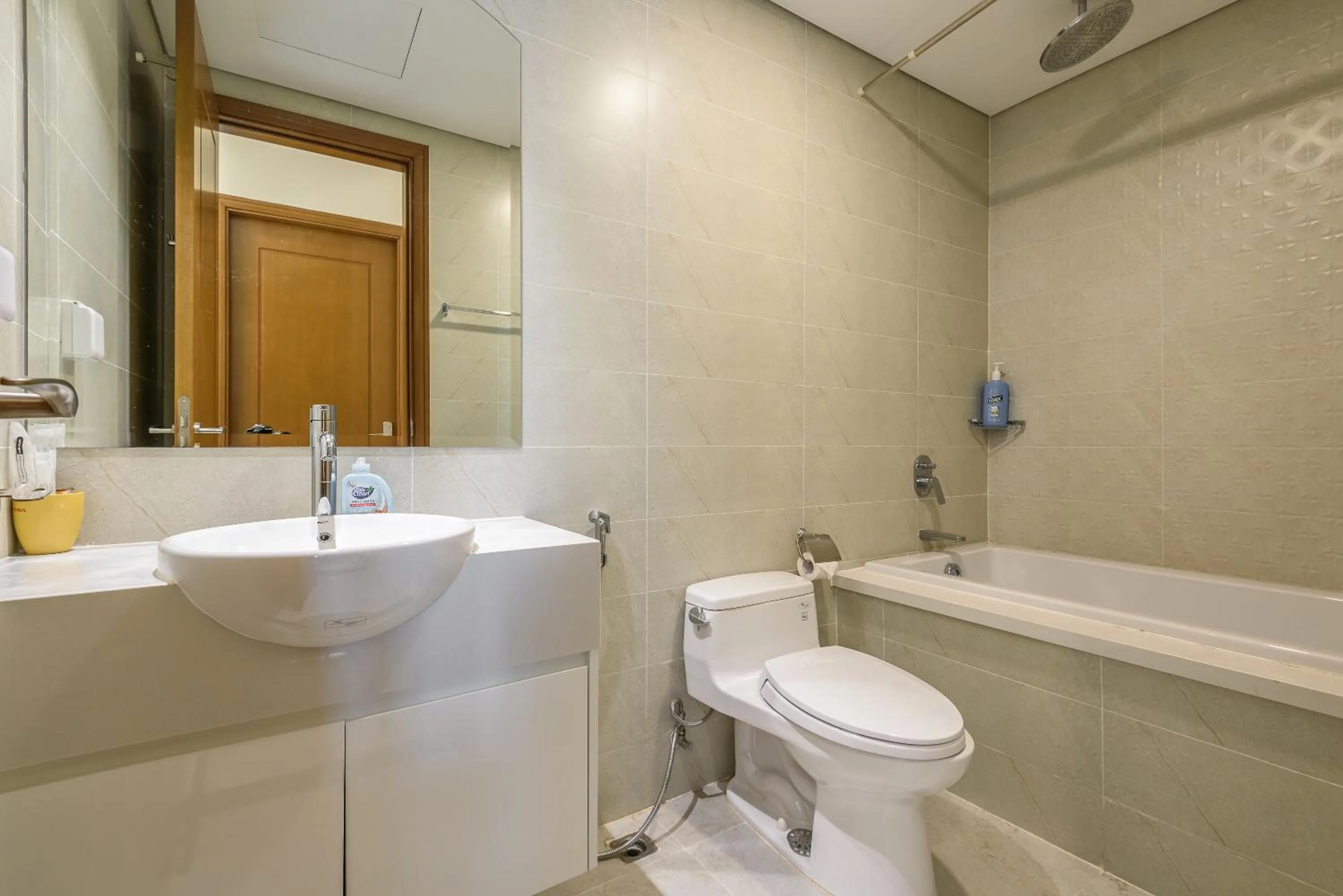 Shower in CeLaVie Serviced Apartment - The Vinhomes and Landmark