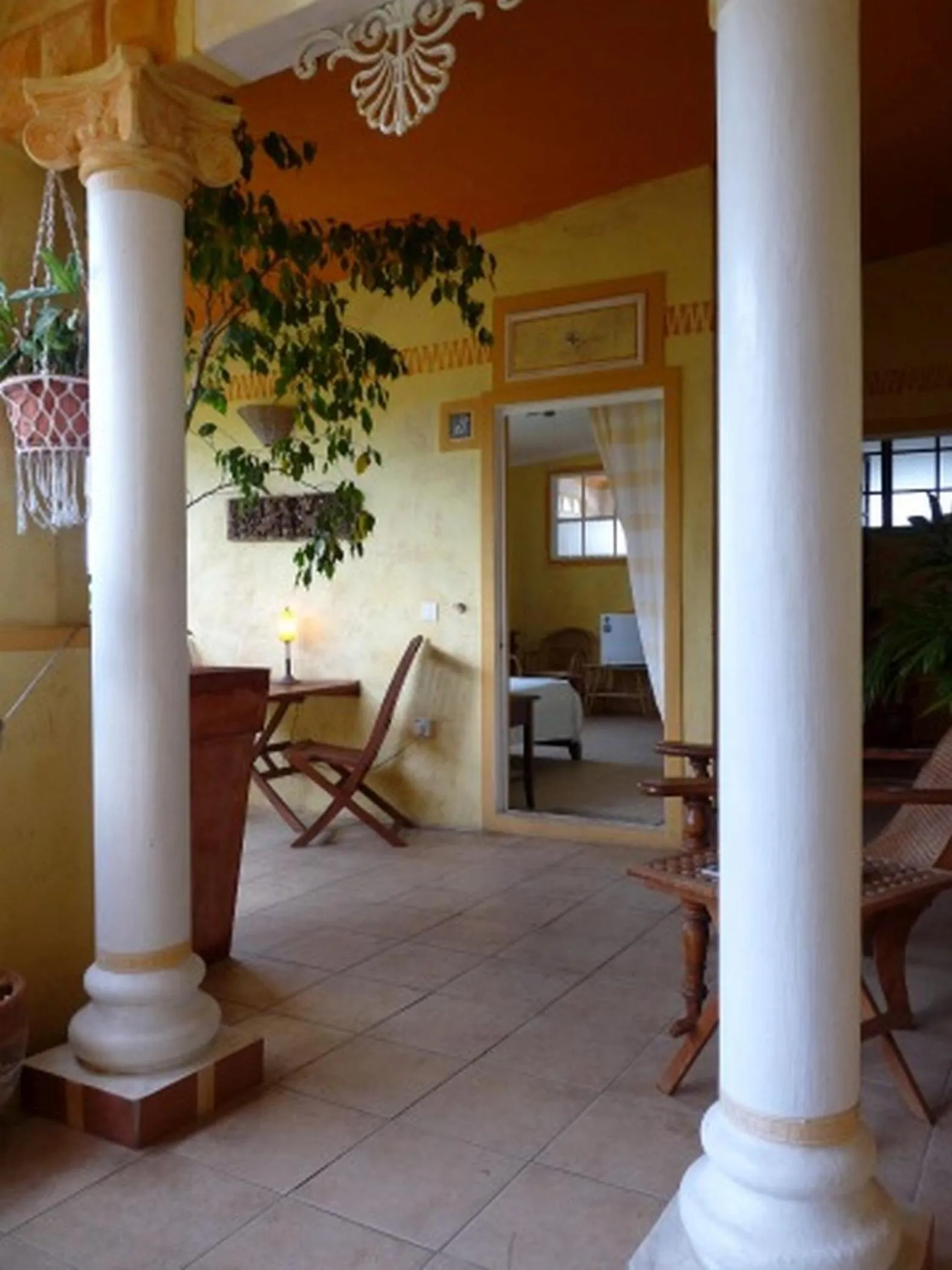 Garden in La Reine Creole