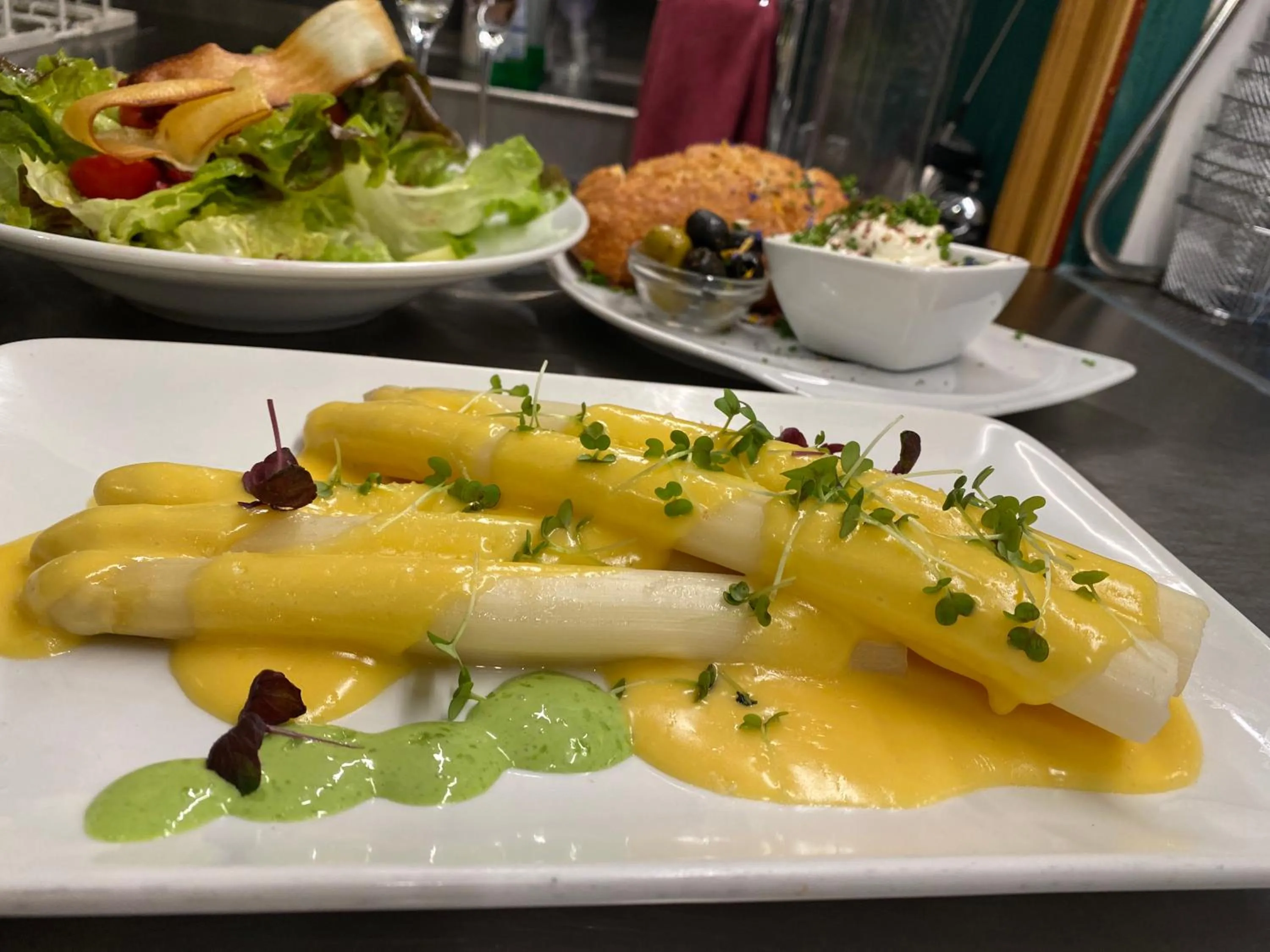 Restaurant/places to eat in Beim Has’n