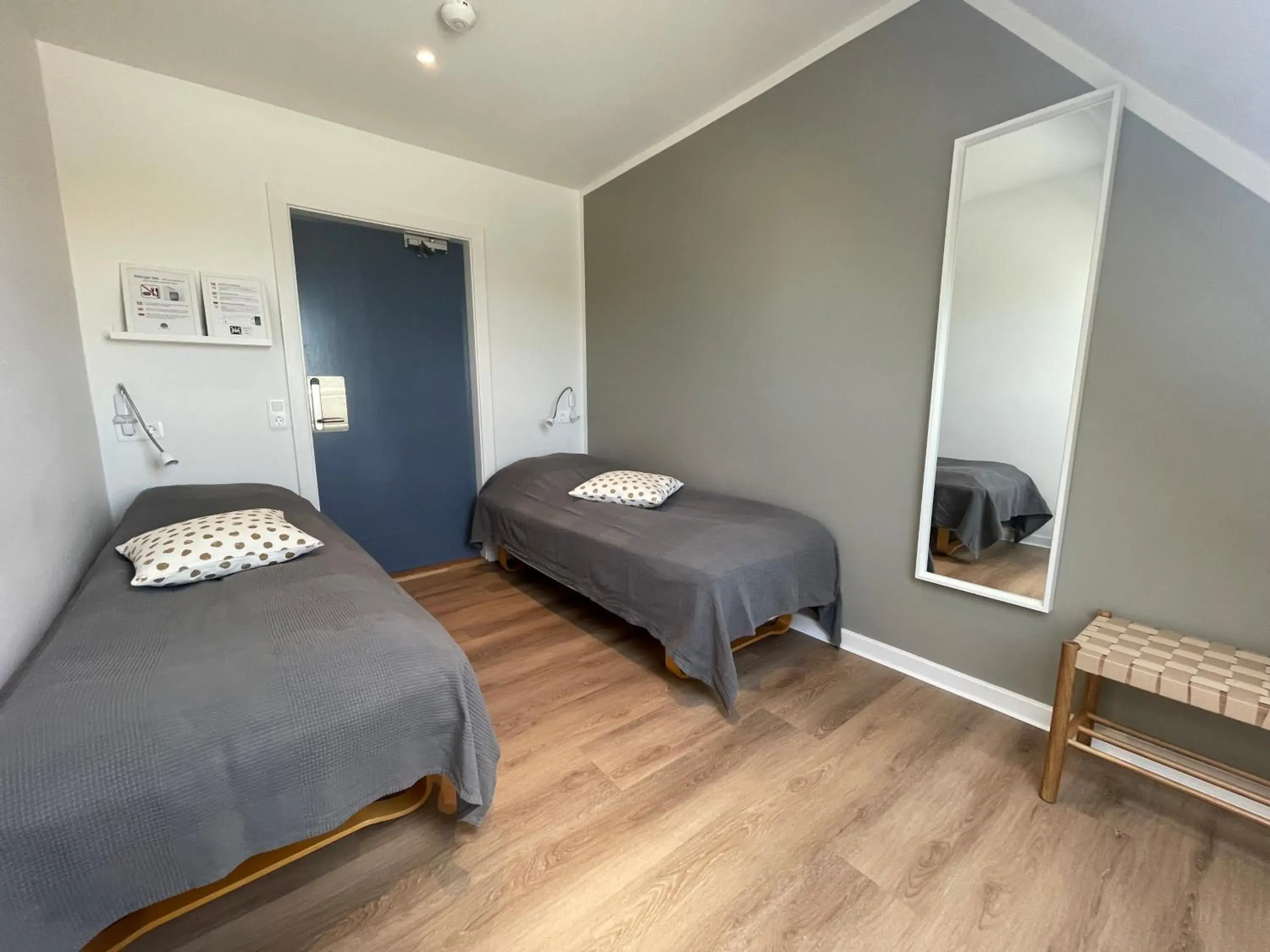 Twin Room with Shared Bathroom - single occupancy in Kragsbjerggaard Vandrerhjem Twin Room with Shared Bathroom - single occupancy in Kragsbjerggaard Vandrerhjem