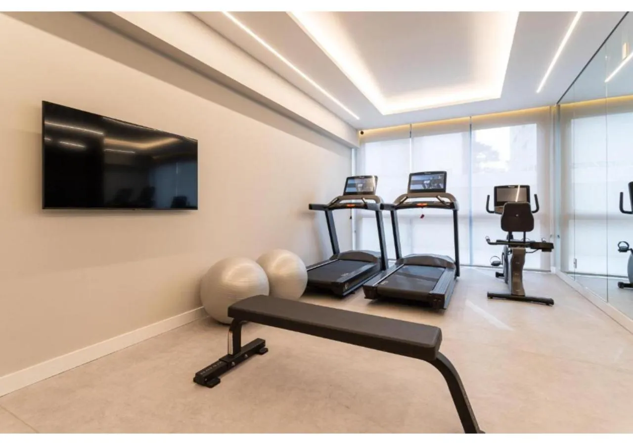 Property building in House of Charlie Paraiso