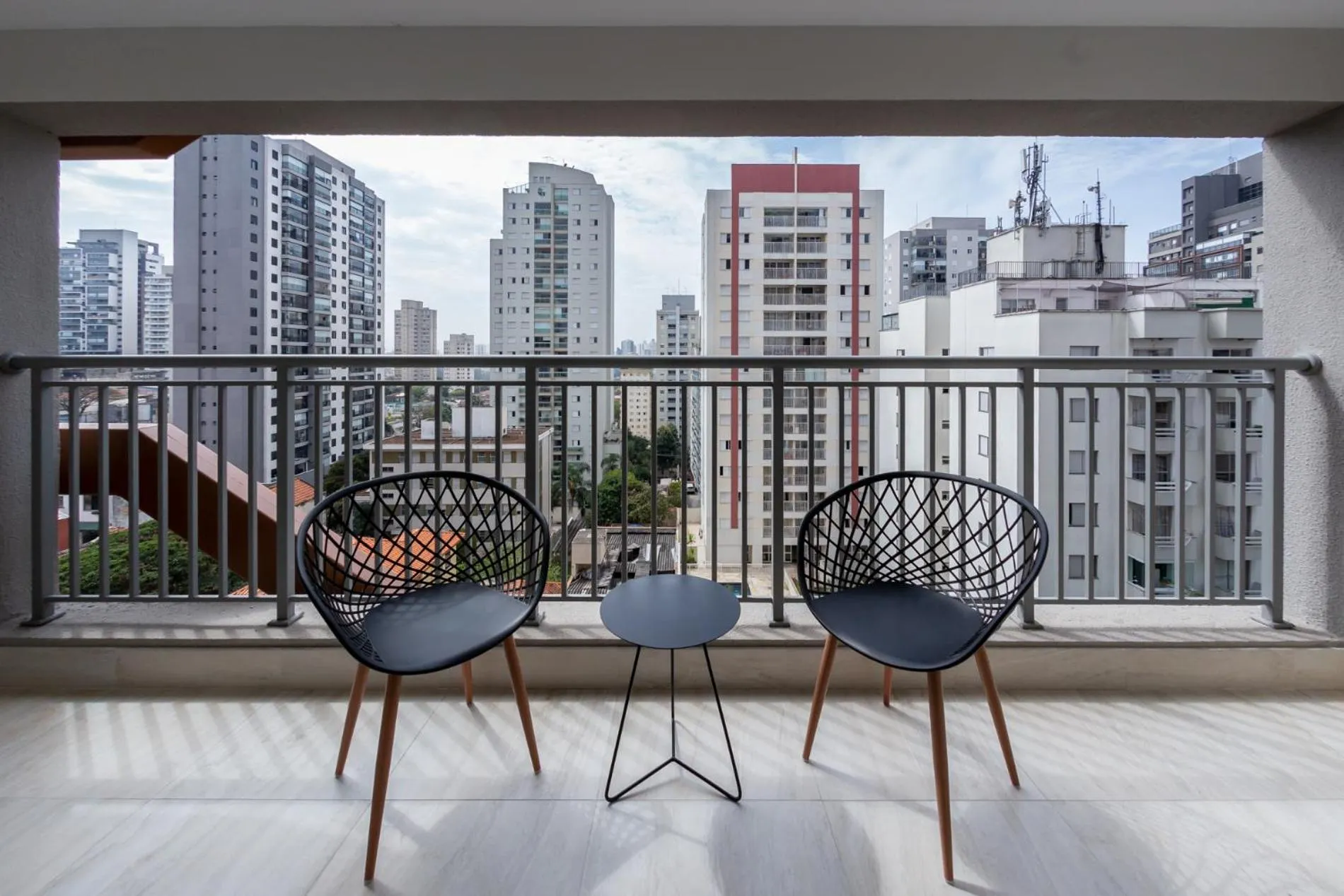 Day in House of Charlie Paraiso