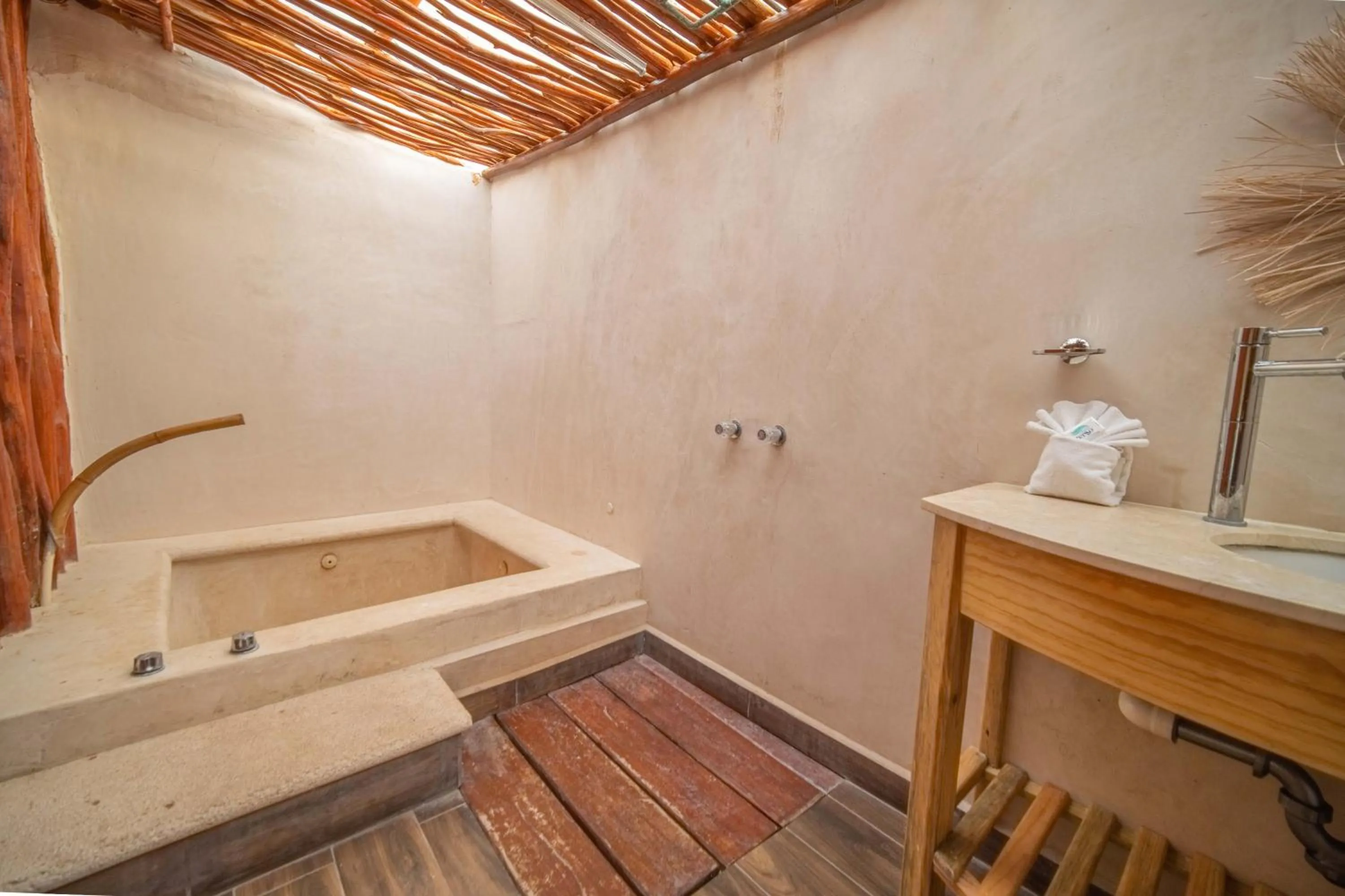 SelvaLuz Tulum Resort & Spa