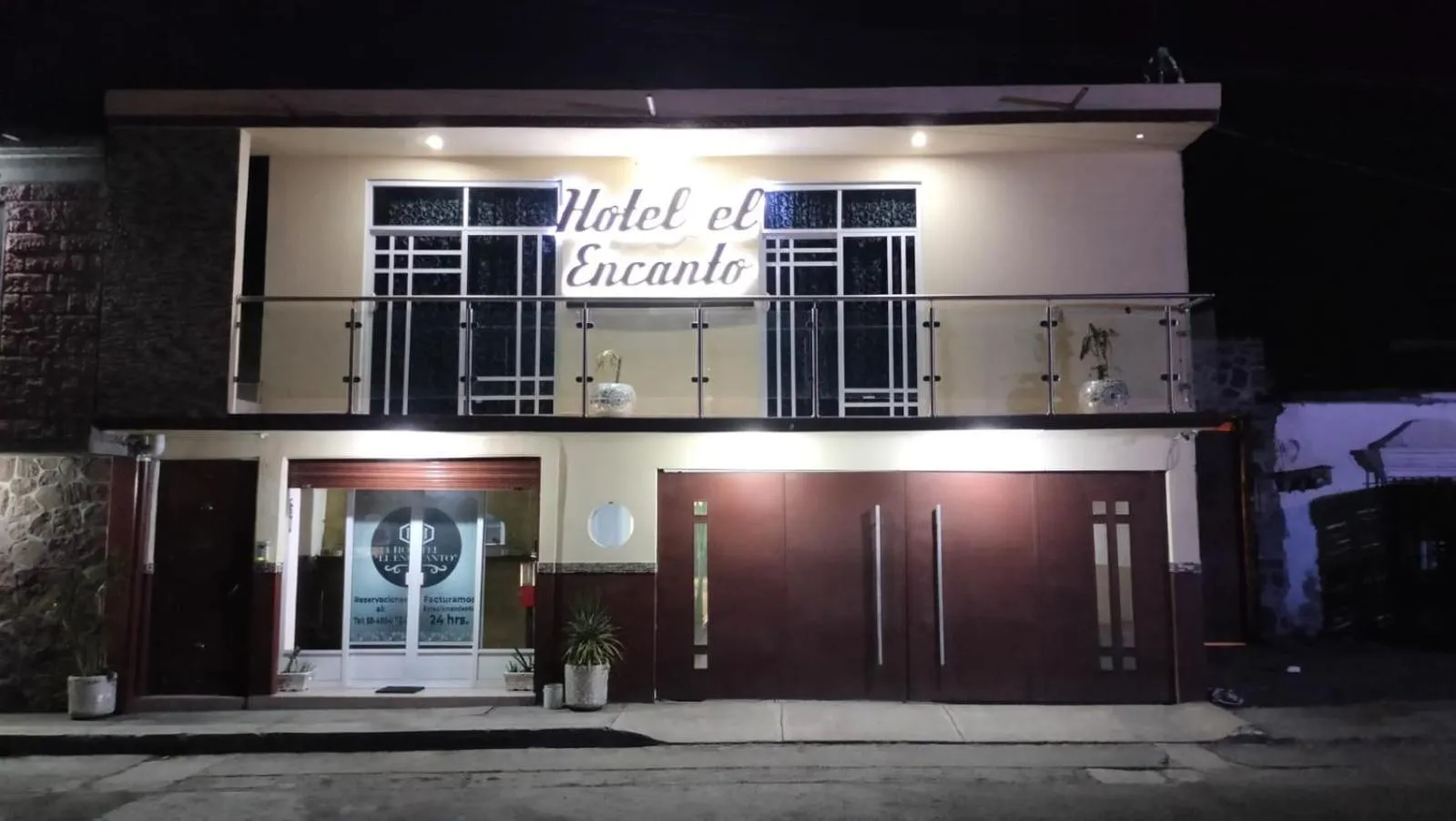 Facade/entrance in HOTEL EL ENCANTO