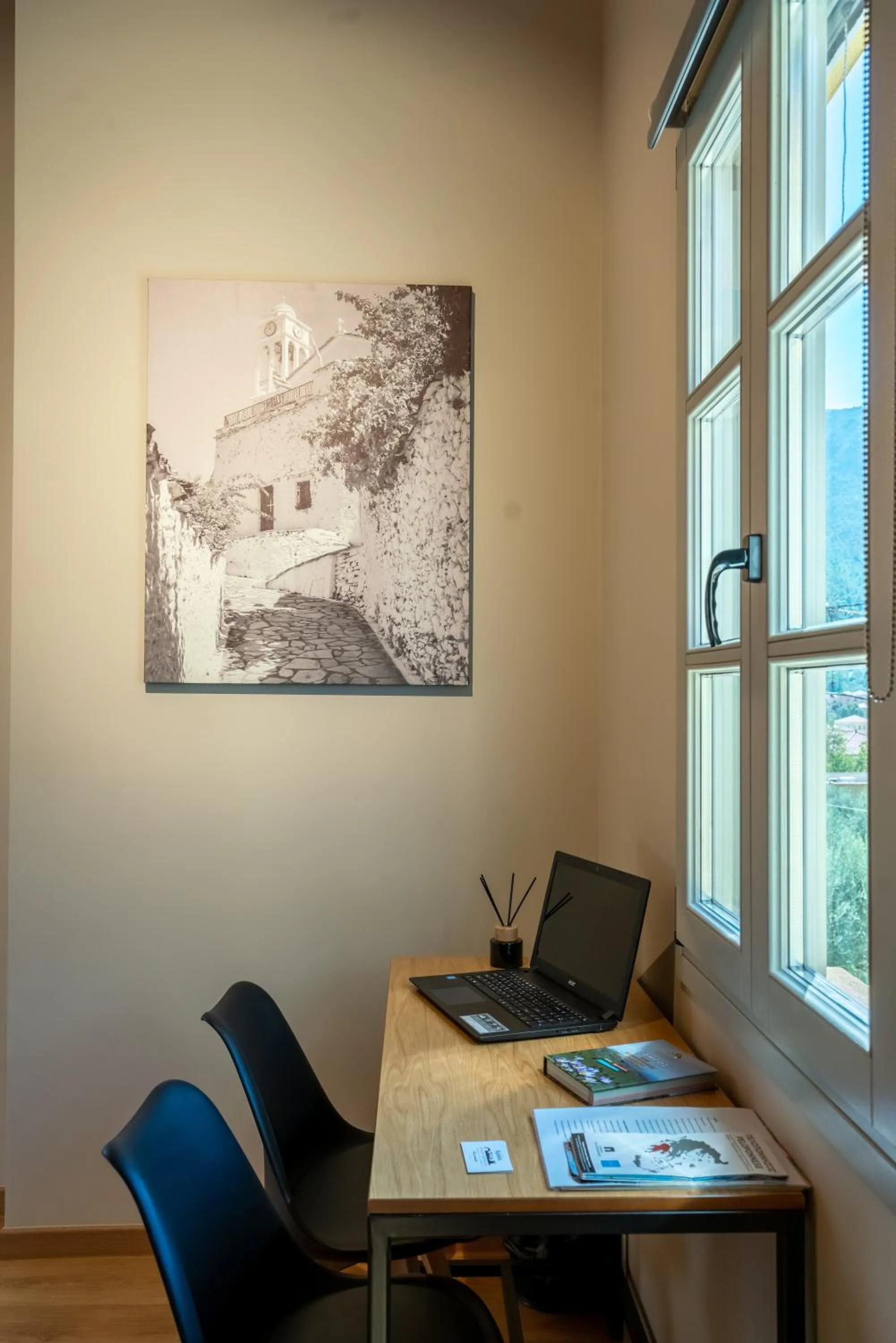 hair dresser in Kraka Apartments