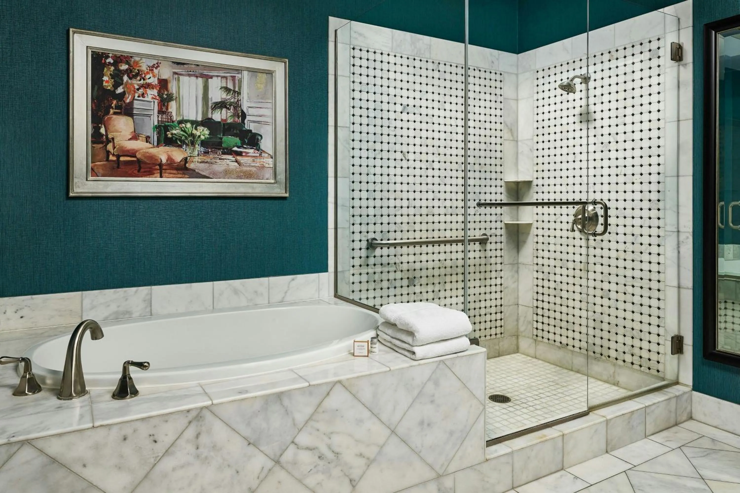 Bathroom in Woolley's Classic Suites