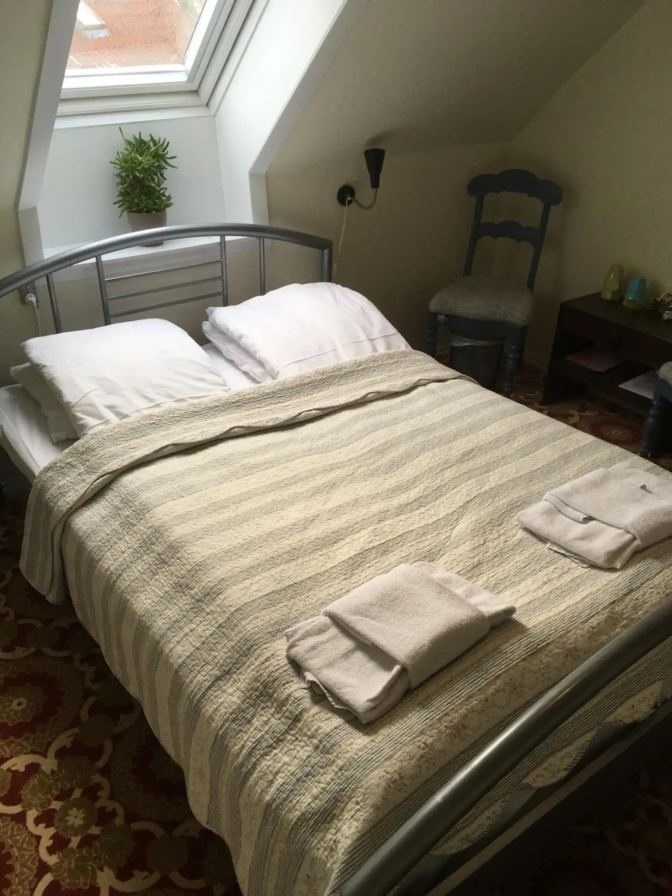 Twin Room with Shared Bathroom in Hotel Ribe Twin Room with Shared Bathroom in Hotel Ribe