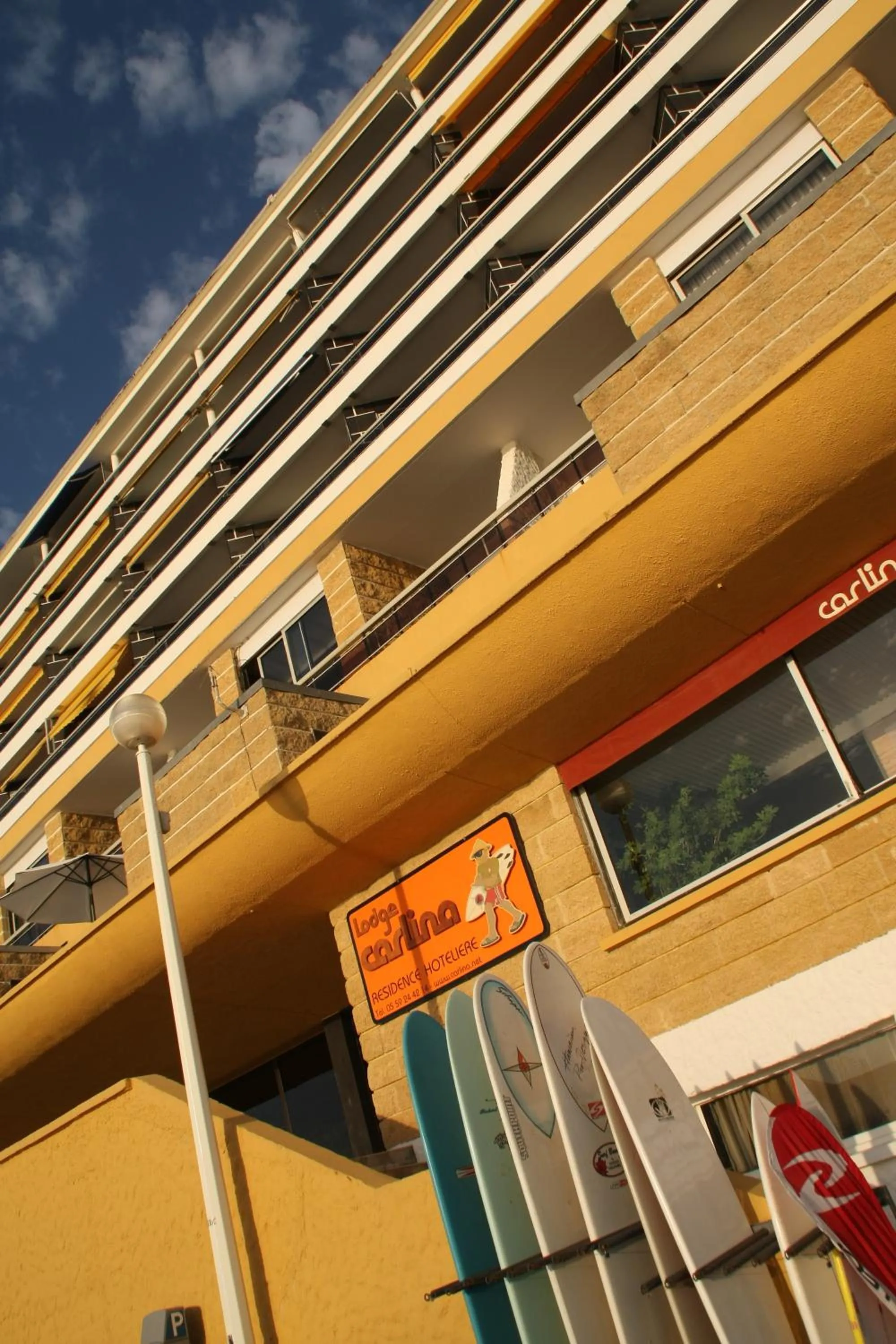 Facade/entrance in Carlina Lodge