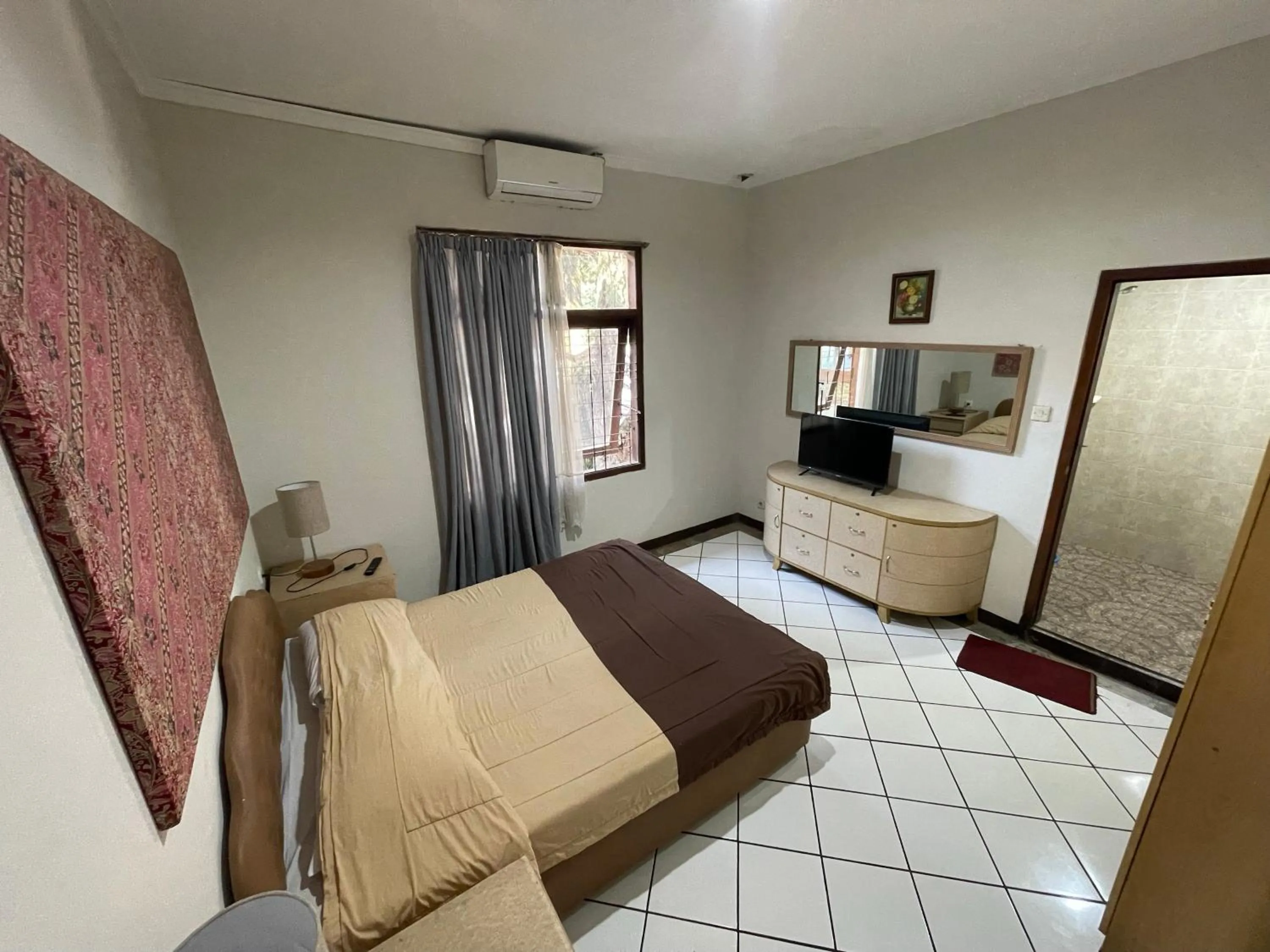 Bedroom in Hotel Gegerkalong Asri