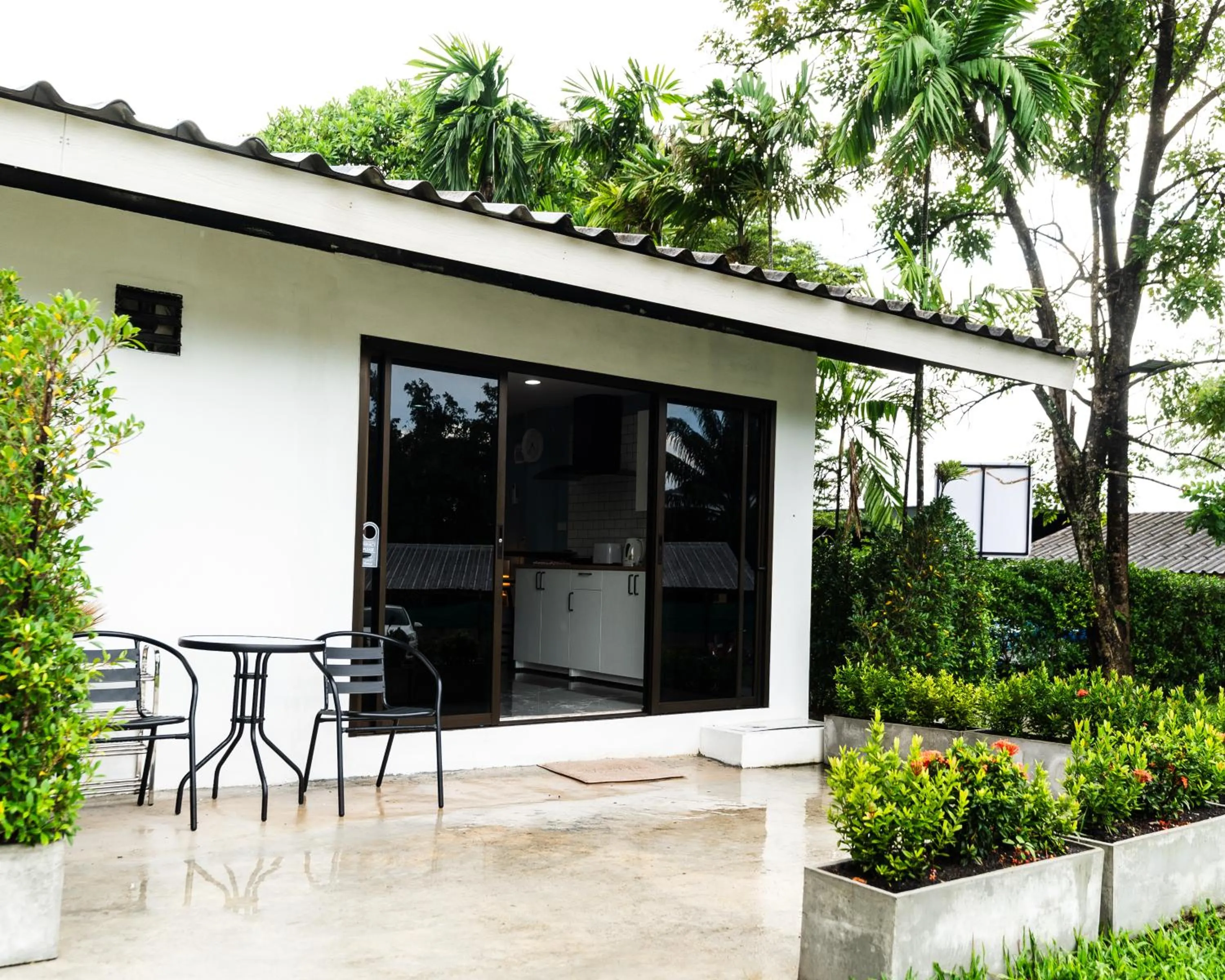 Balcony/Terrace in Apollo Hotel Chalong