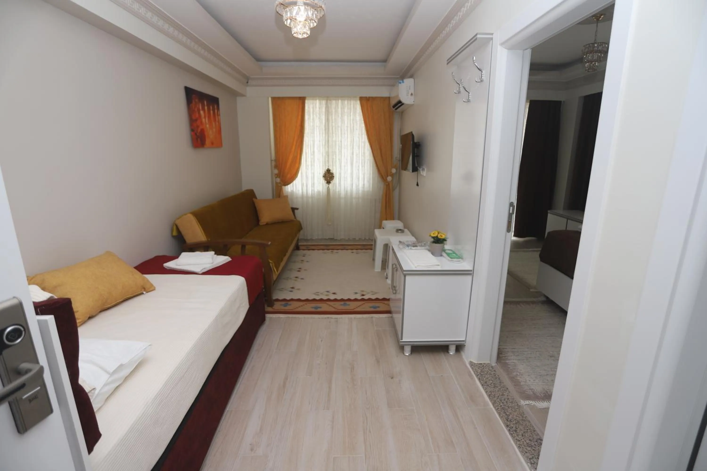 TV and multimedia in Altınkum Otel Karasu