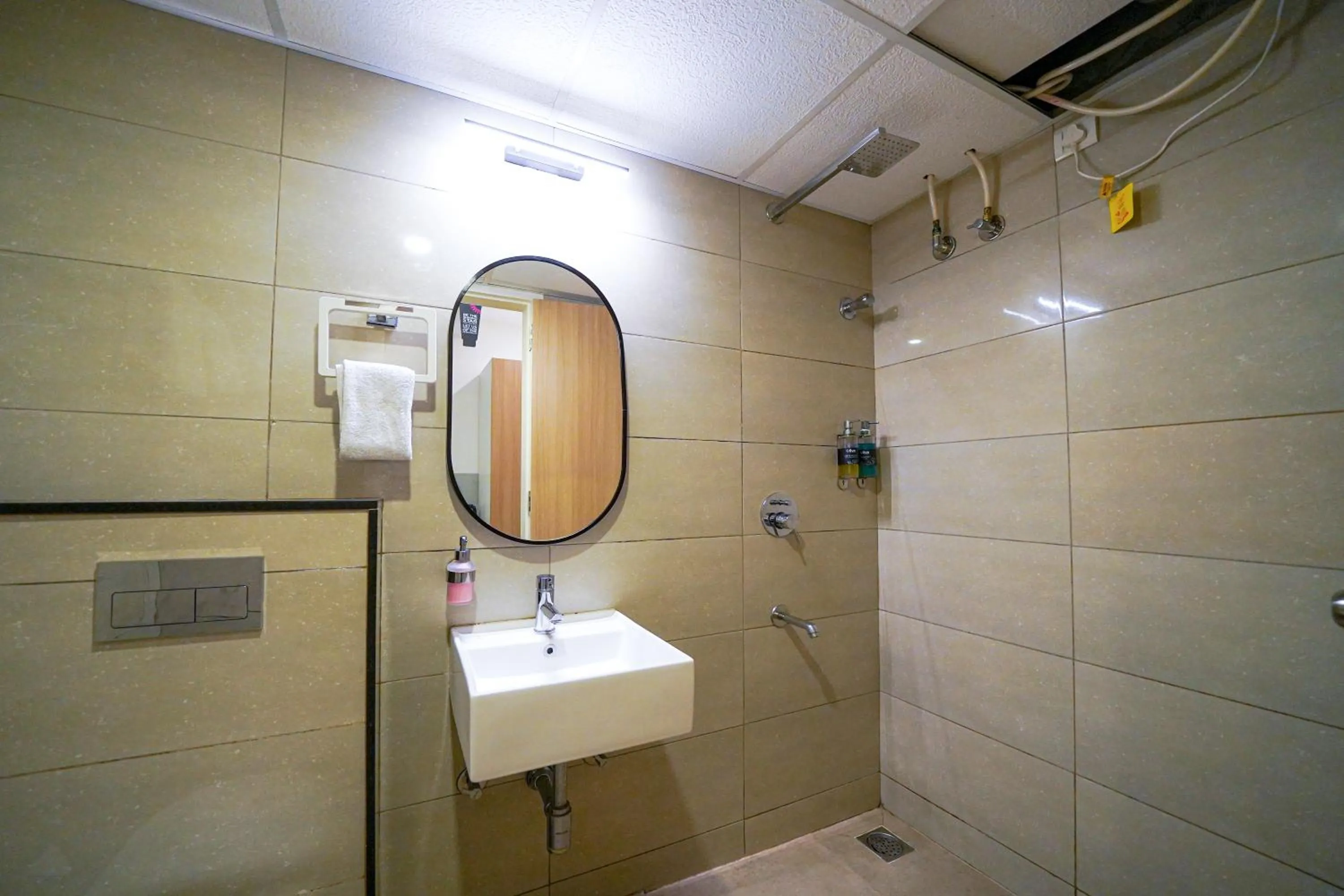 Shower in Olive Hotel JP Nagar by Embassy Group