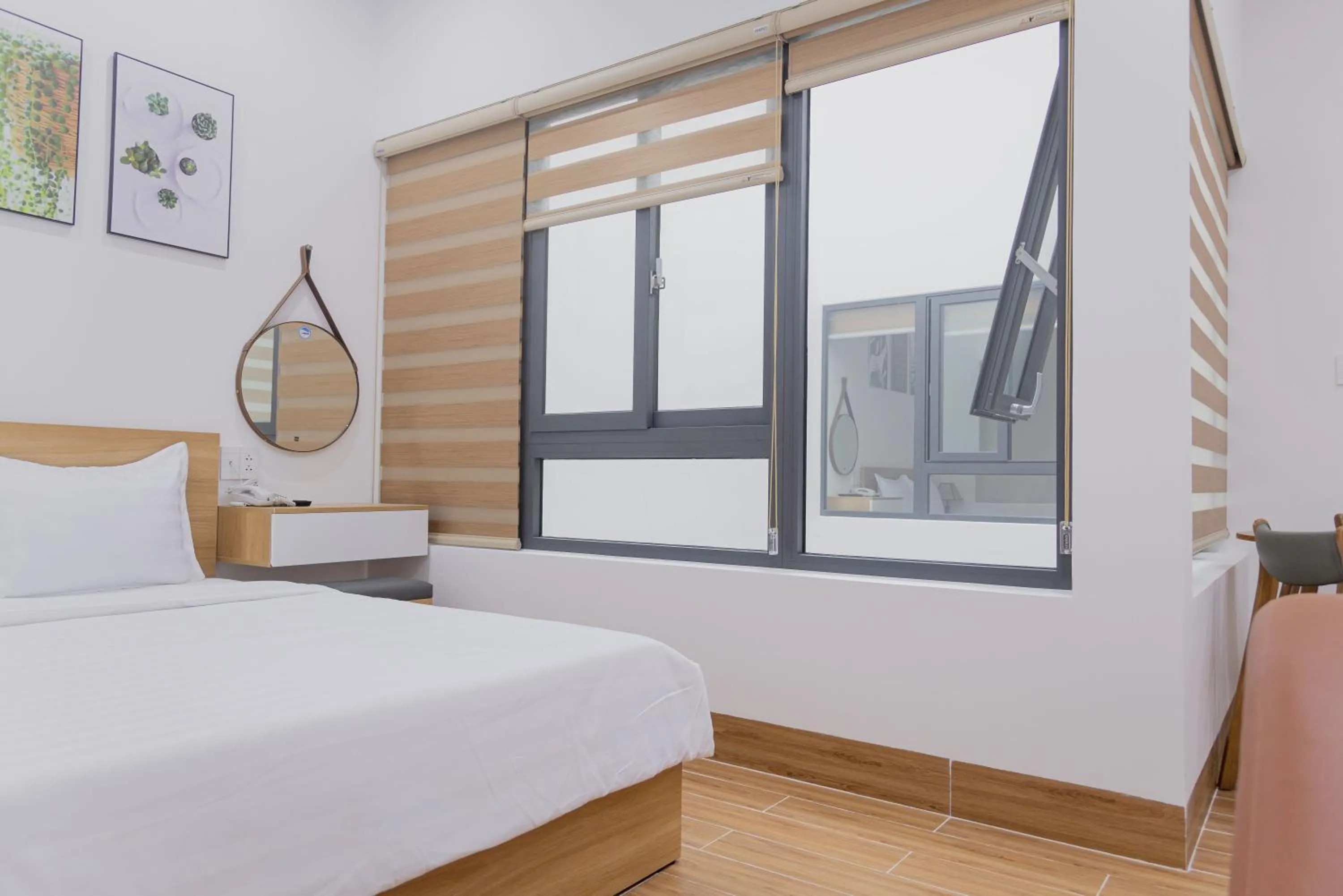 Photo of the whole room, Bed in OYO 1192 Victory Hotel Dien Ban